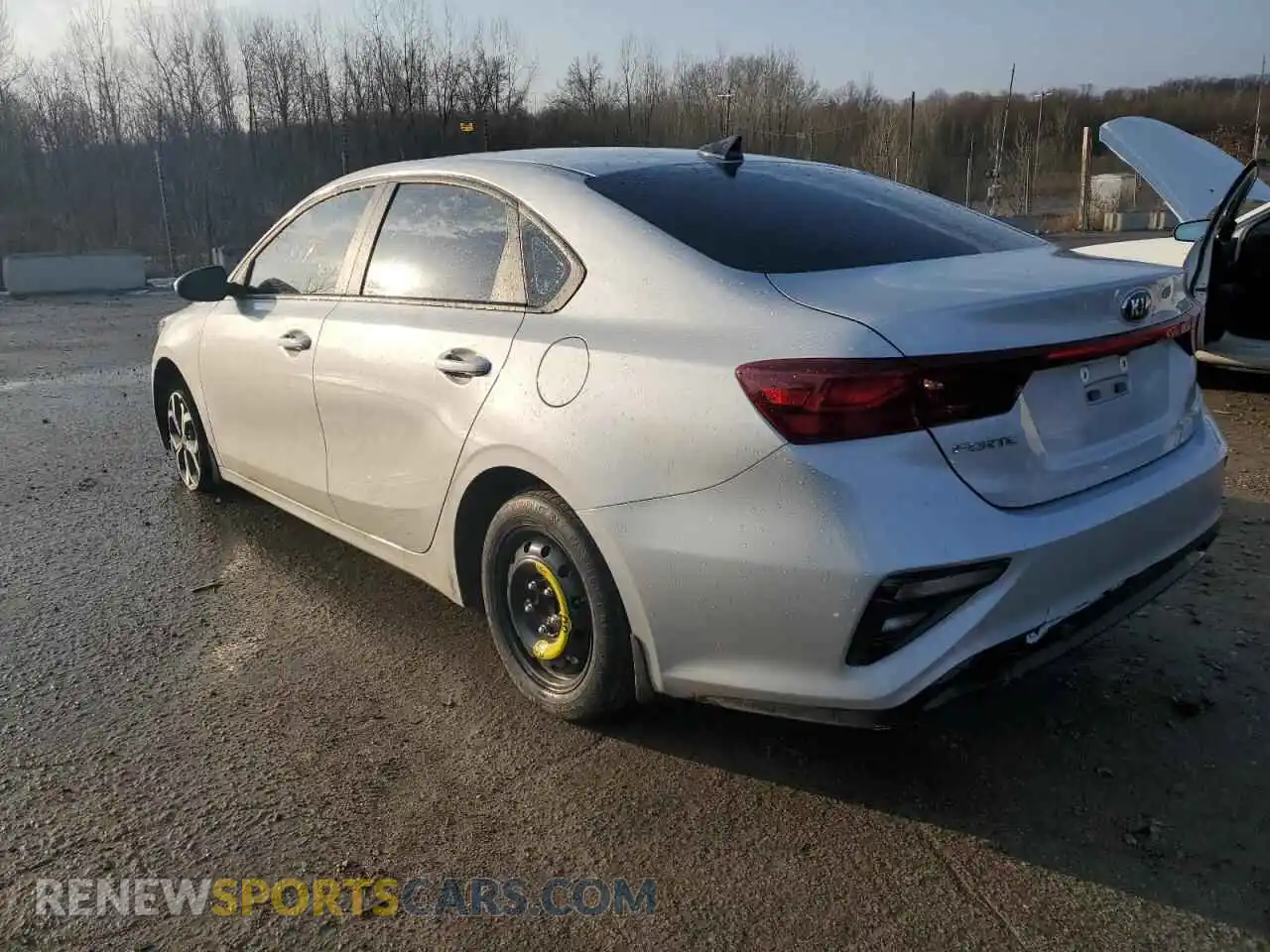 2 Photograph of a damaged car 3KPF24AD2ME376192 KIA FORTE 2021