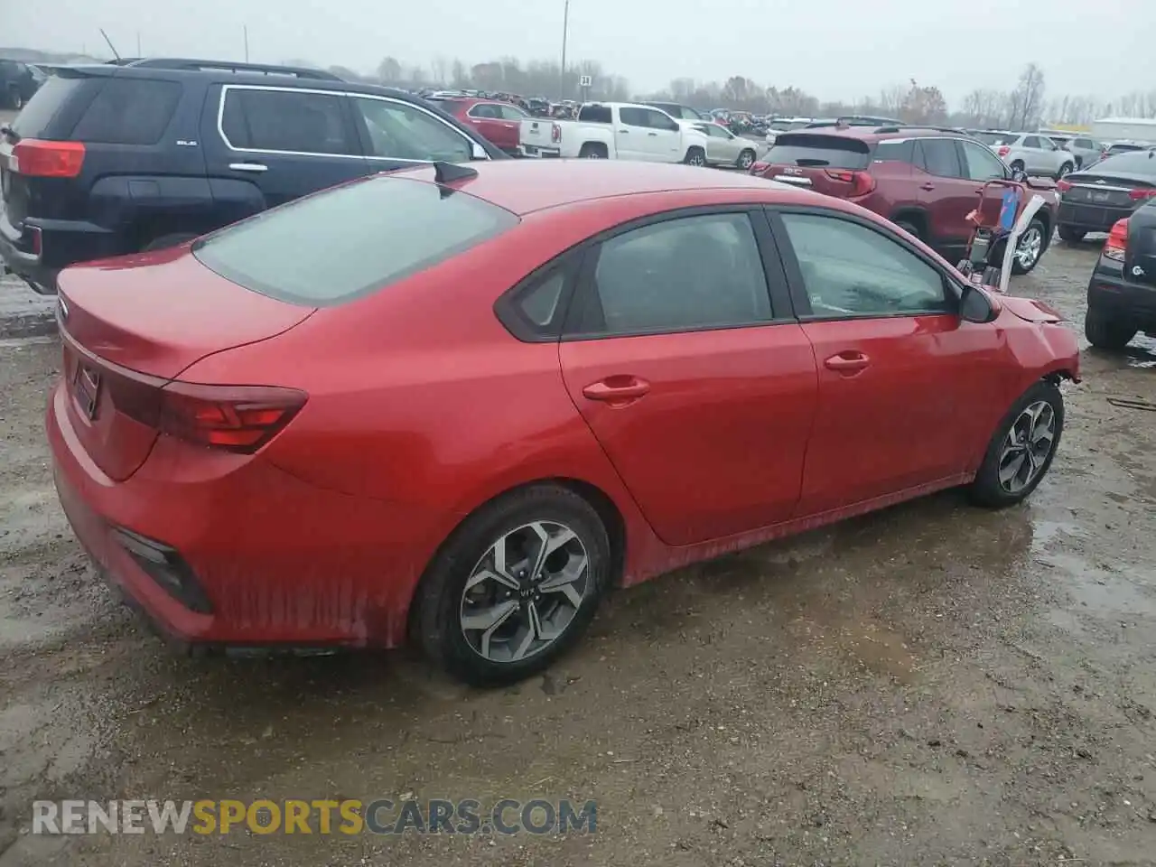 3 fotografías del automóvil dañado 3KPF24AD2ME380422 KIA FORTE 2021