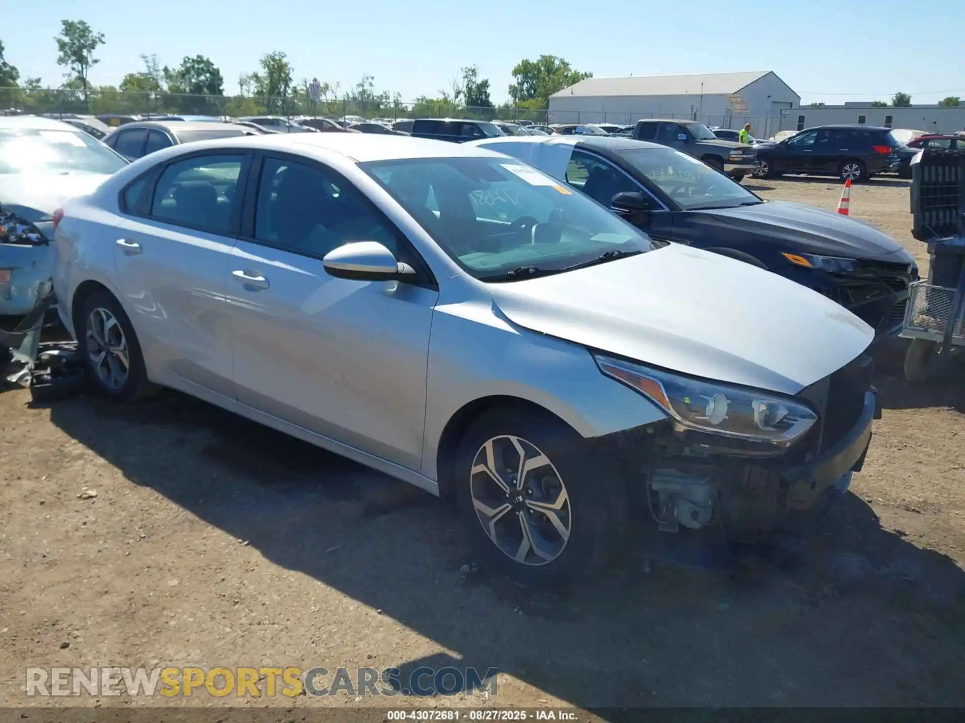 1 Photograph of a damaged car 3KPF24AD3ME267093 KIA FORTE 2021