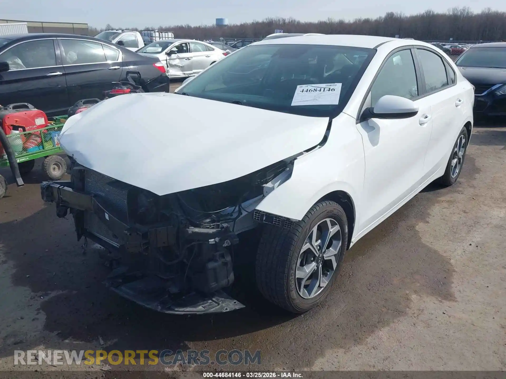 2 fotografías del automóvil dañado 3KPF24AD3ME289174 KIA FORTE 2021