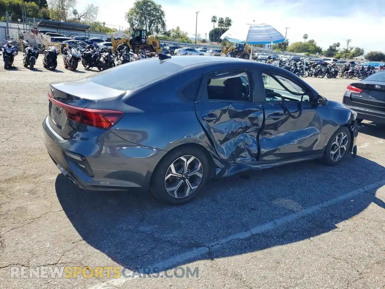 3 Photograph of a damaged car 3KPF24AD3ME304109 KIA FORTE 2021