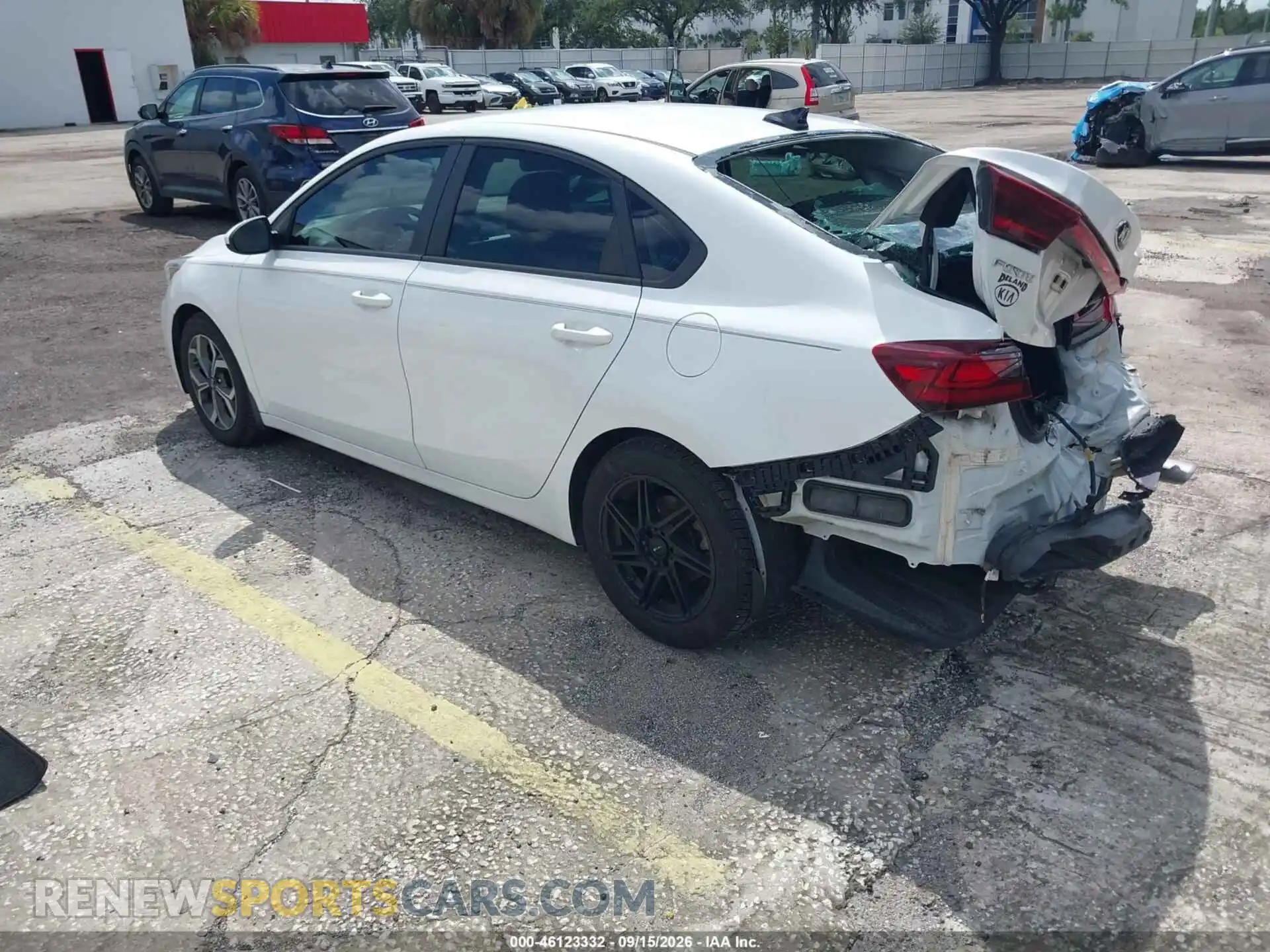 3 fotografías del automóvil dañado 3KPF24AD3ME311724 KIA FORTE 2021