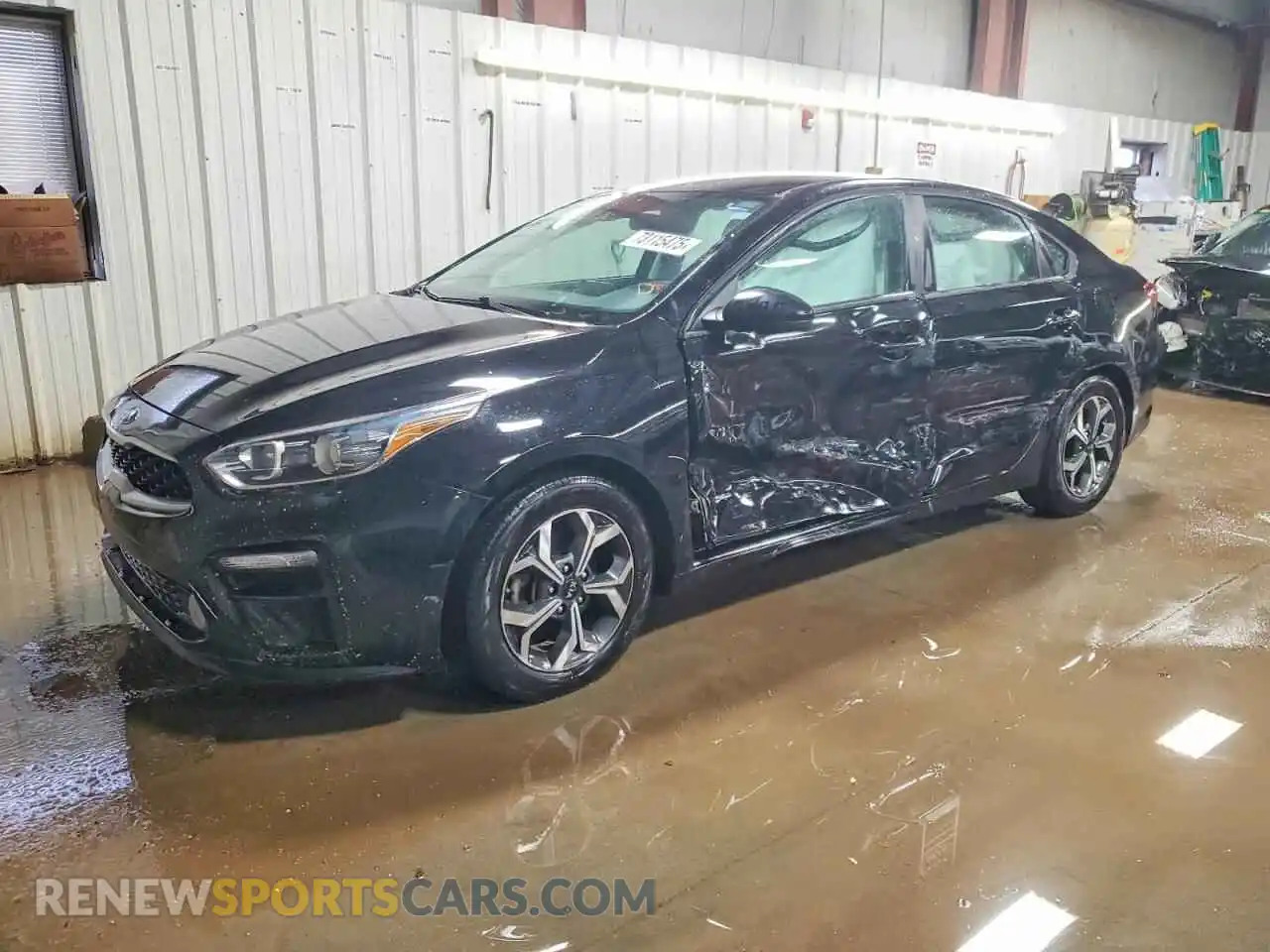 1 Photograph of a damaged car 3KPF24AD3ME317006 KIA FORTE 2021