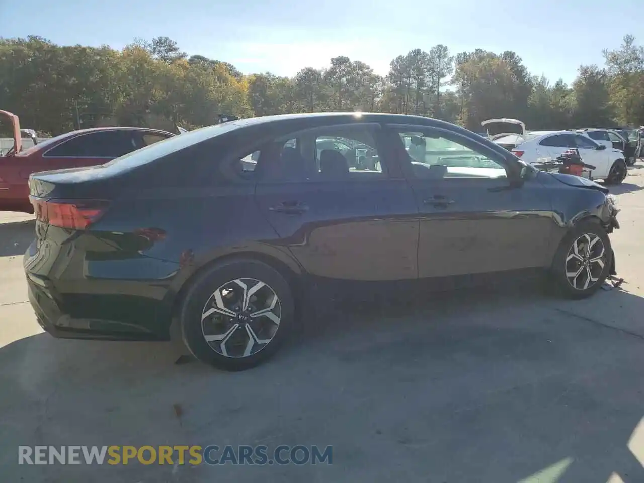 3 Photograph of a damaged car 3KPF24AD3ME333139 KIA FORTE 2021