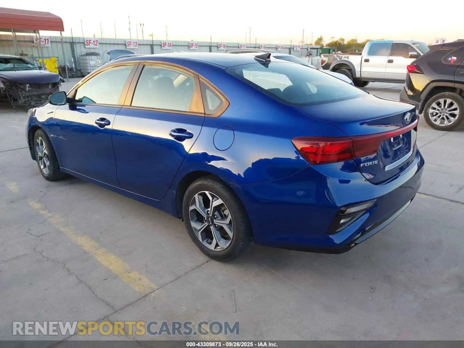 3 Photograph of a damaged car 3KPF24AD3ME338423 KIA FORTE 2021