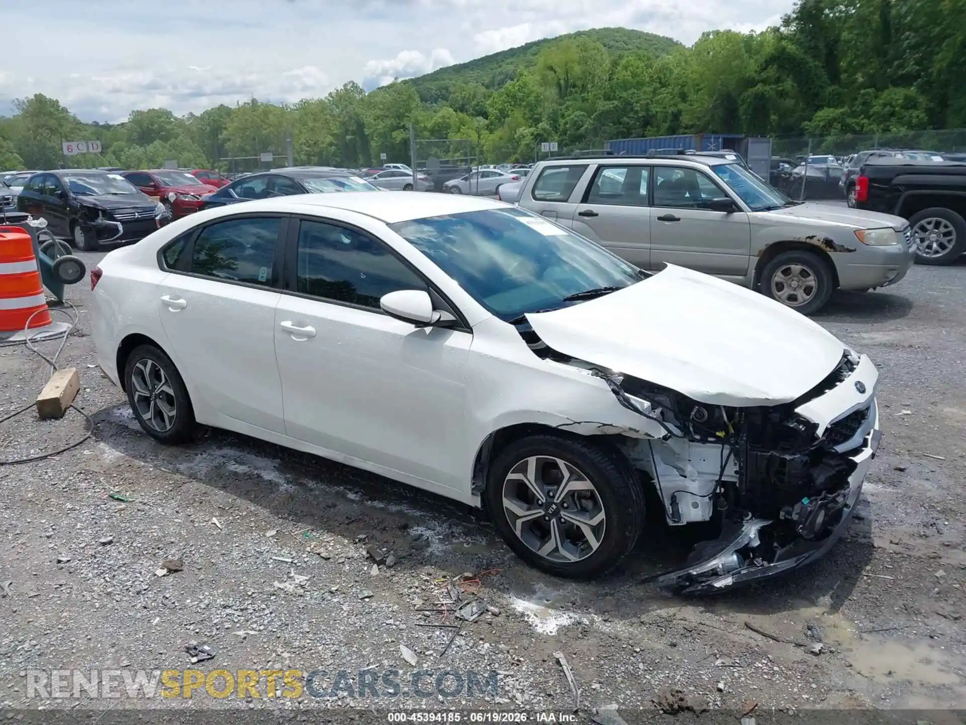 1 Photograph of a damaged car 3KPF24AD3ME350801 KIA FORTE 2021