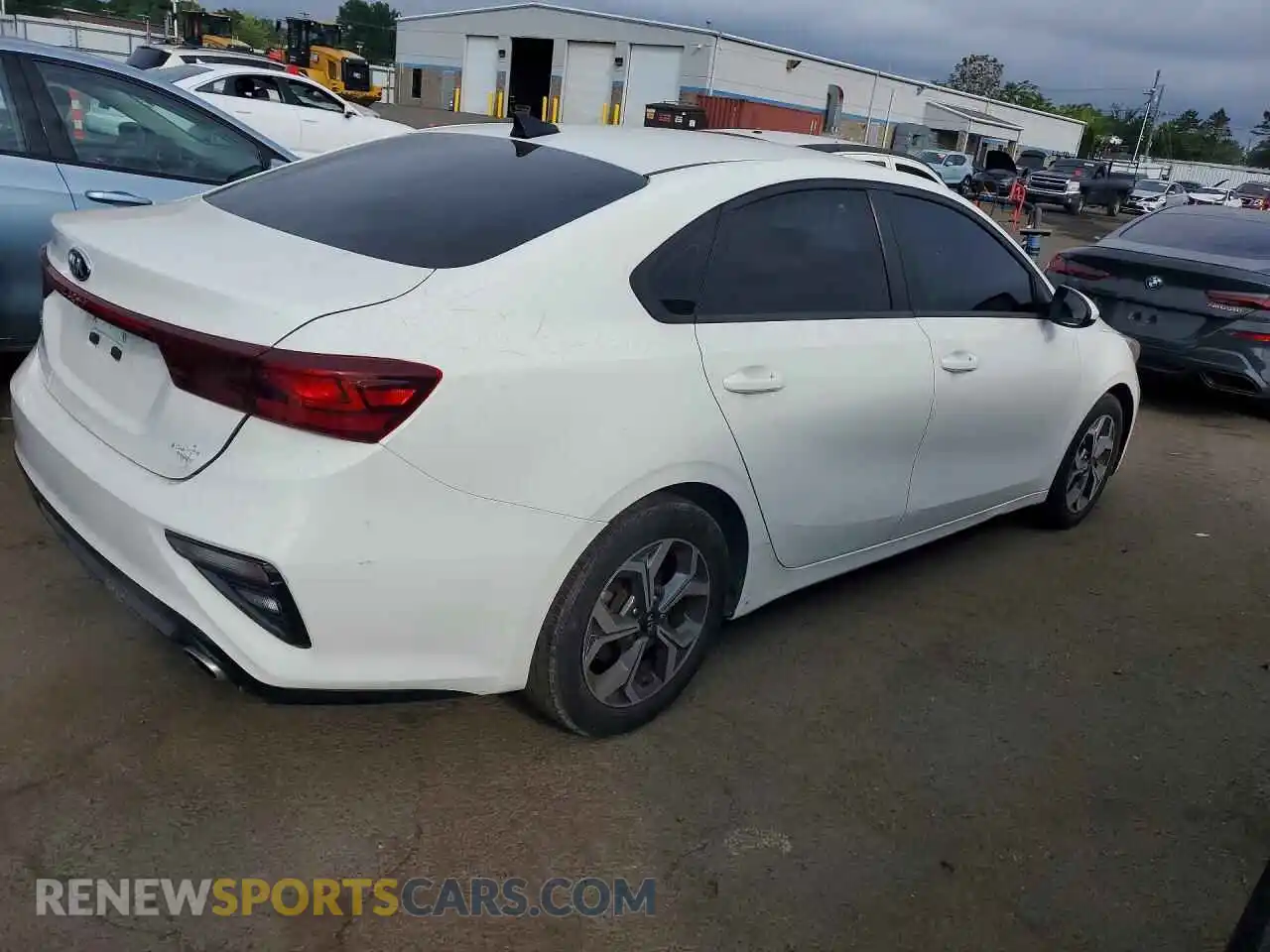 3 Photograph of a damaged car 3KPF24AD3ME358025 KIA FORTE 2021