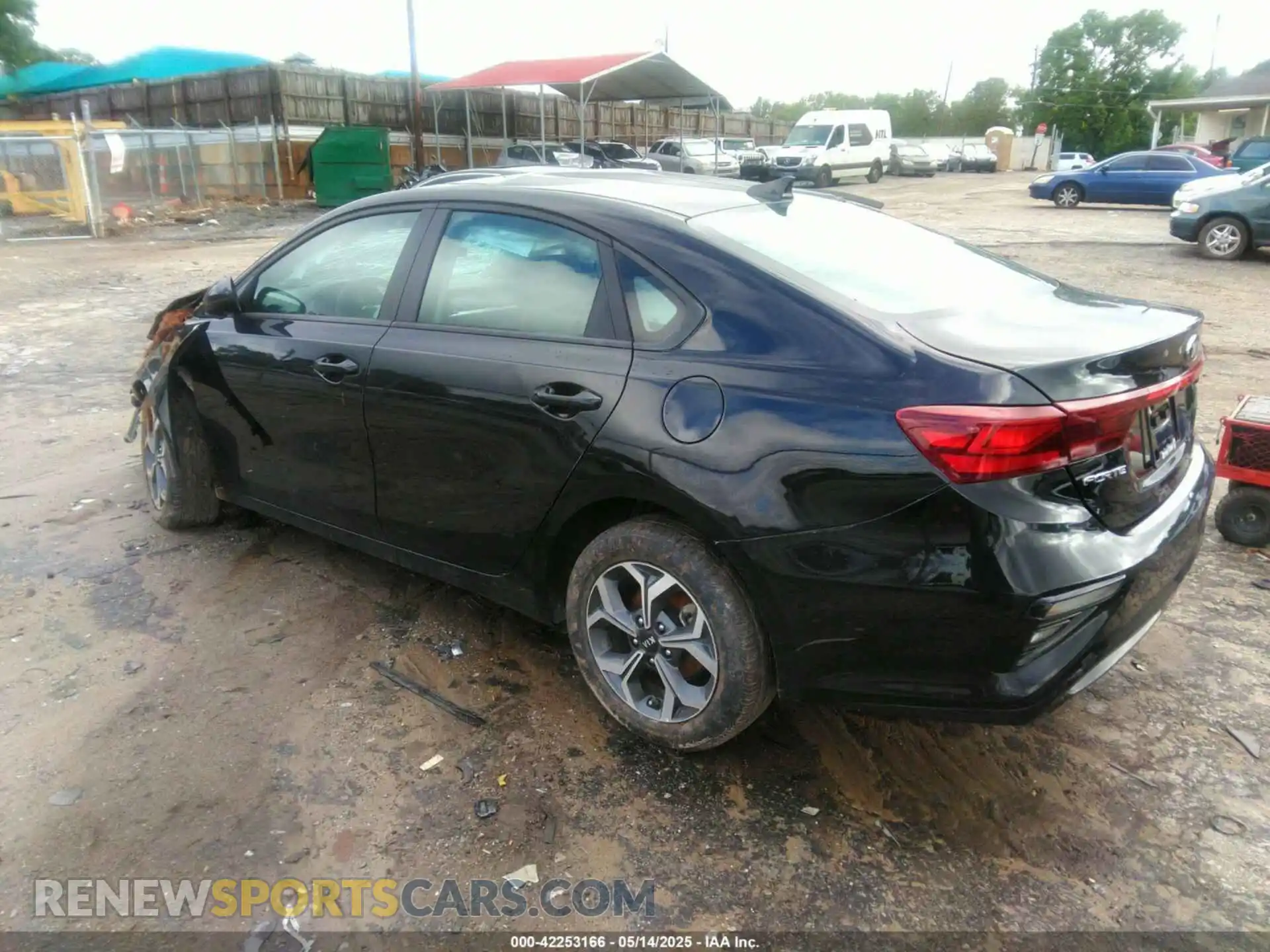 3 Фотография поврежденного автомобиля 3KPF24AD3ME370093 KIA FORTE 2021