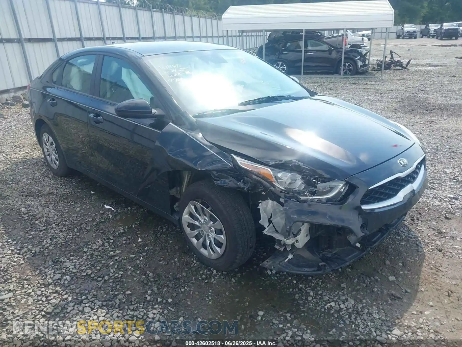 1 Photograph of a damaged car 3KPF24AD3ME404761 KIA FORTE 2021