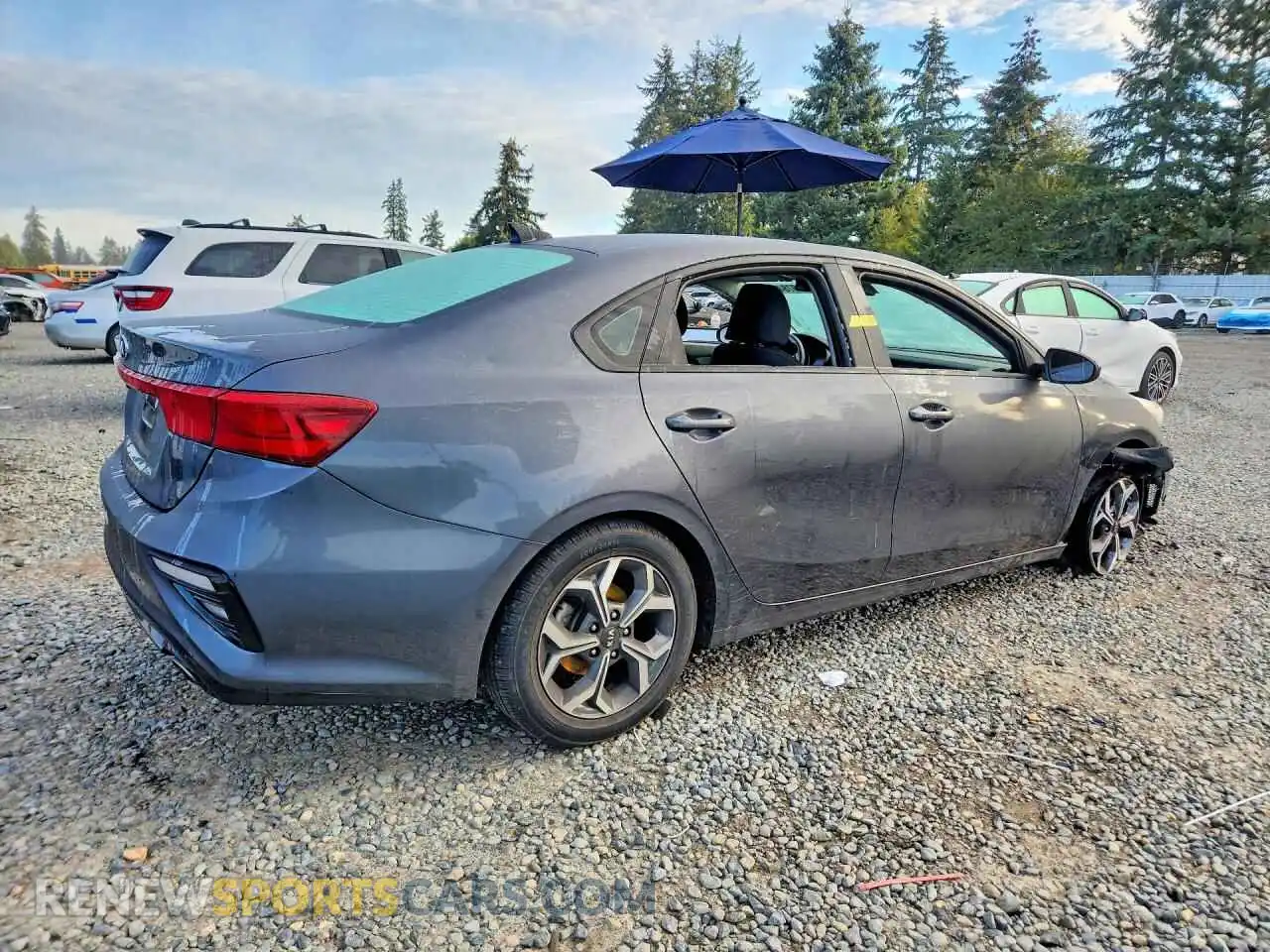 3 fotografías del automóvil dañado 3KPF24AD4ME267801 KIA FORTE 2021