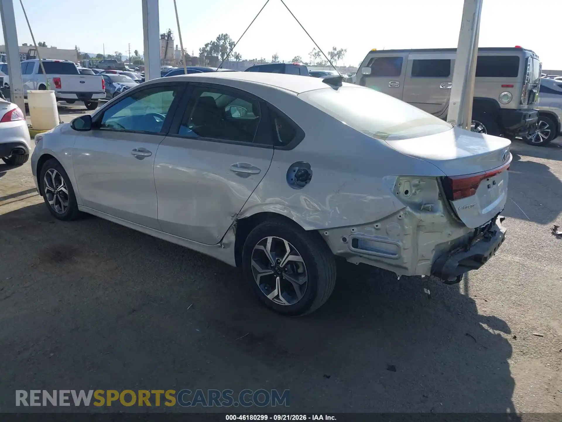 3 Photograph of a damaged car 3KPF24AD4ME325227 KIA FORTE 2021