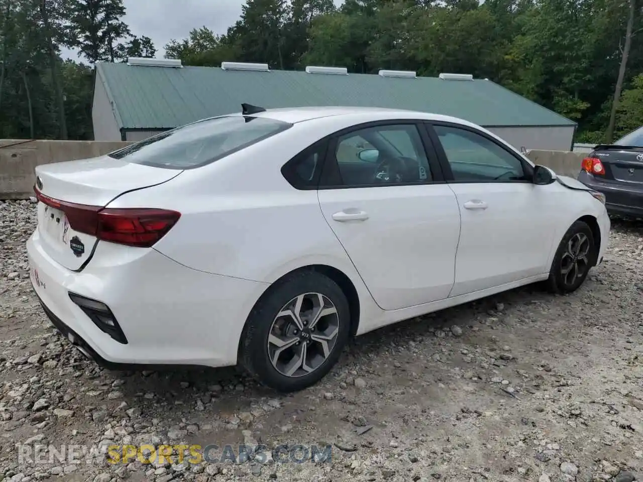 3 Photograph of a damaged car 3KPF24AD4ME341721 KIA FORTE 2021