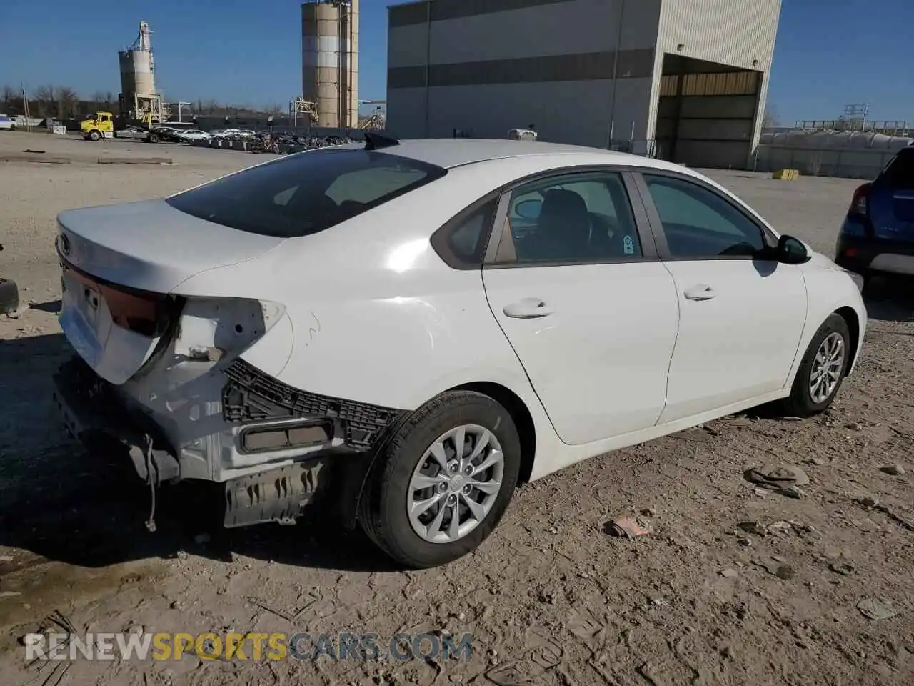 3 Photograph of a damaged car 3KPF24AD4ME345168 KIA FORTE 2021