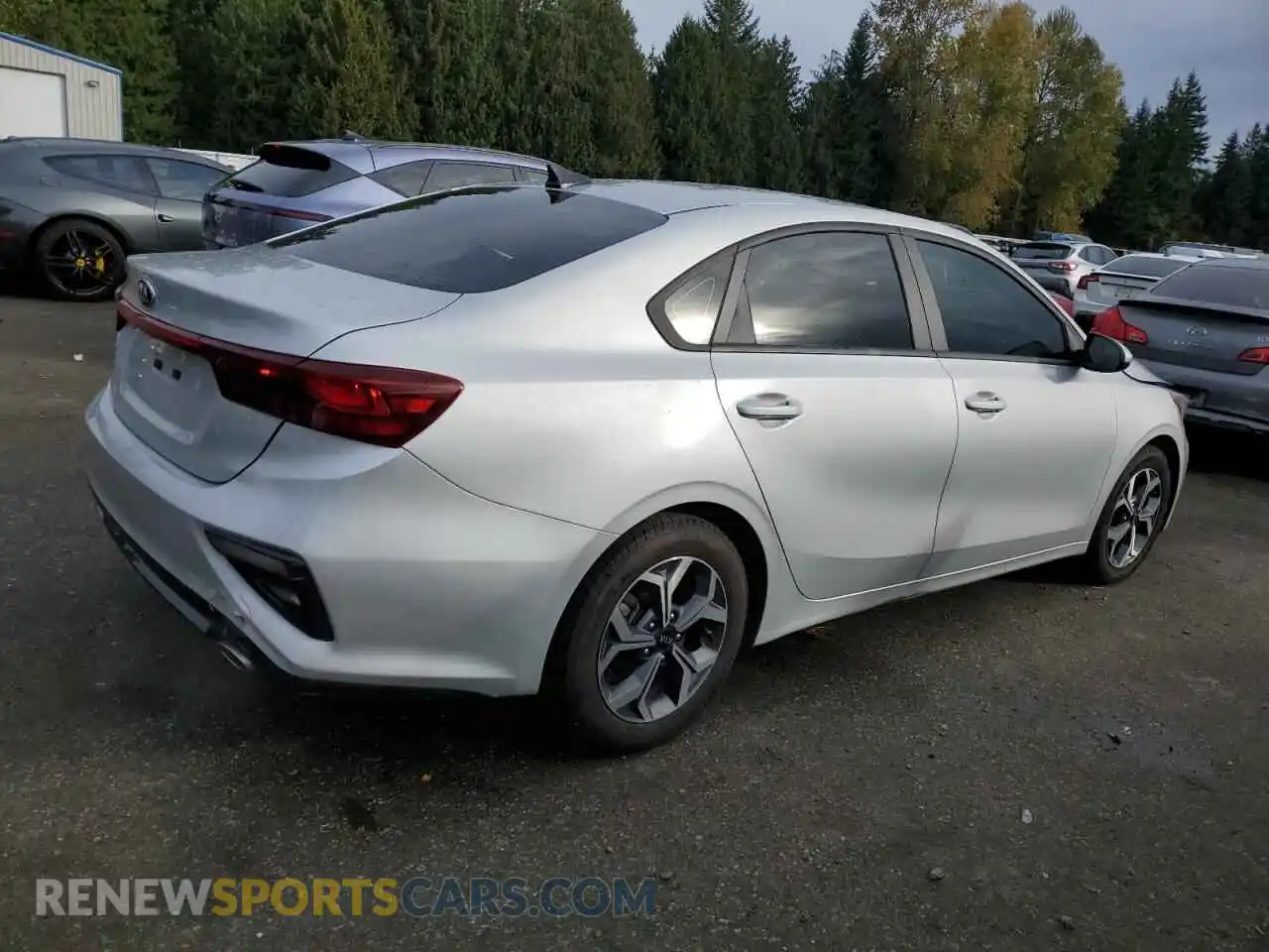 3 Photograph of a damaged car 3KPF24AD4ME362410 KIA FORTE 2021