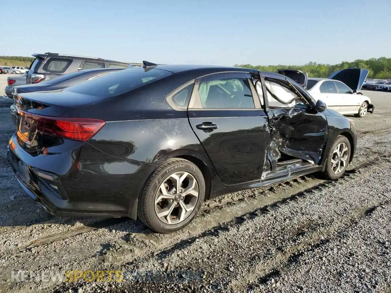 3 Photograph of a damaged car 3KPF24AD4ME369289 KIA FORTE 2021