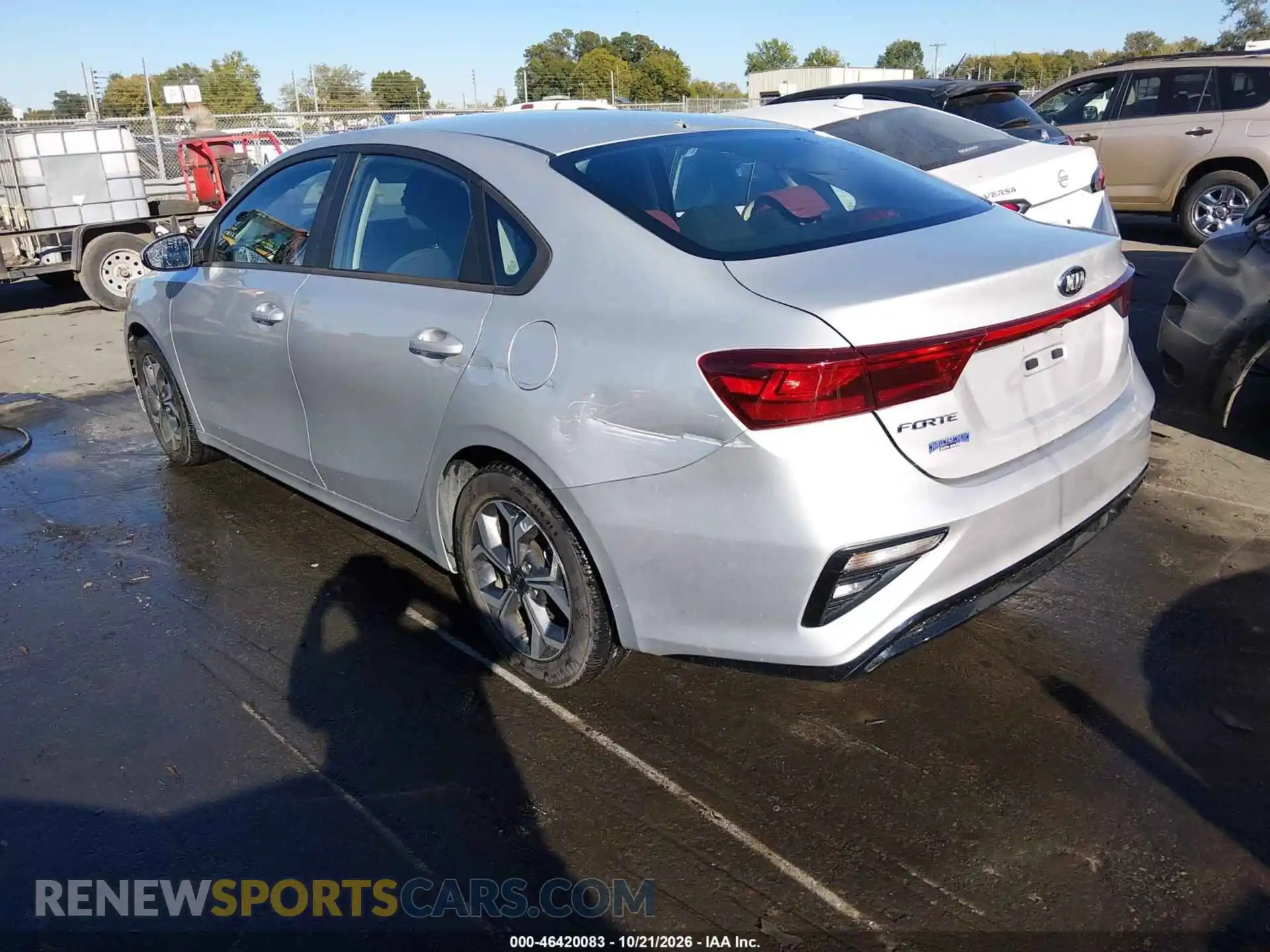 3 fotografías del automóvil dañado 3KPF24AD4ME377232 KIA FORTE 2021