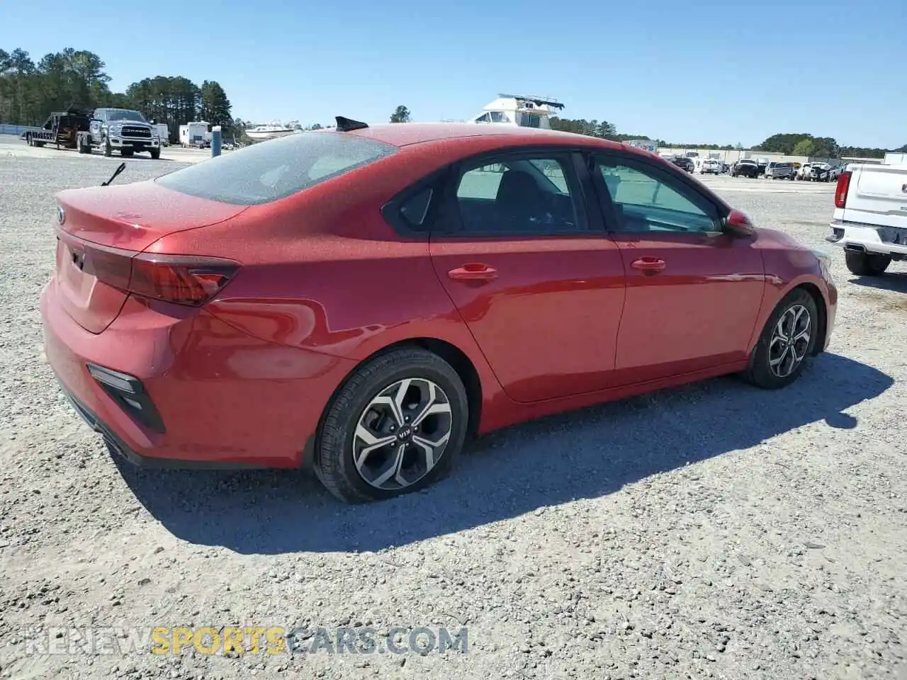 3 Photograph of a damaged car 3KPF24AD5ME265443 KIA FORTE 2021