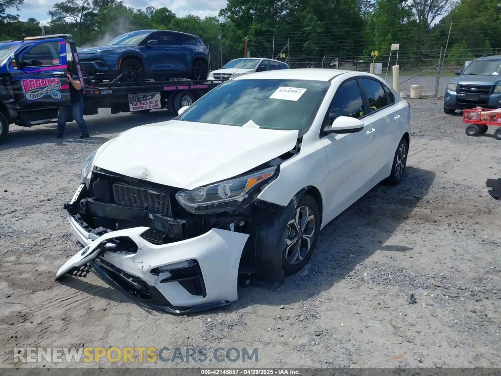 2 Photograph of a damaged car 3KPF24AD5ME268150 KIA FORTE 2021