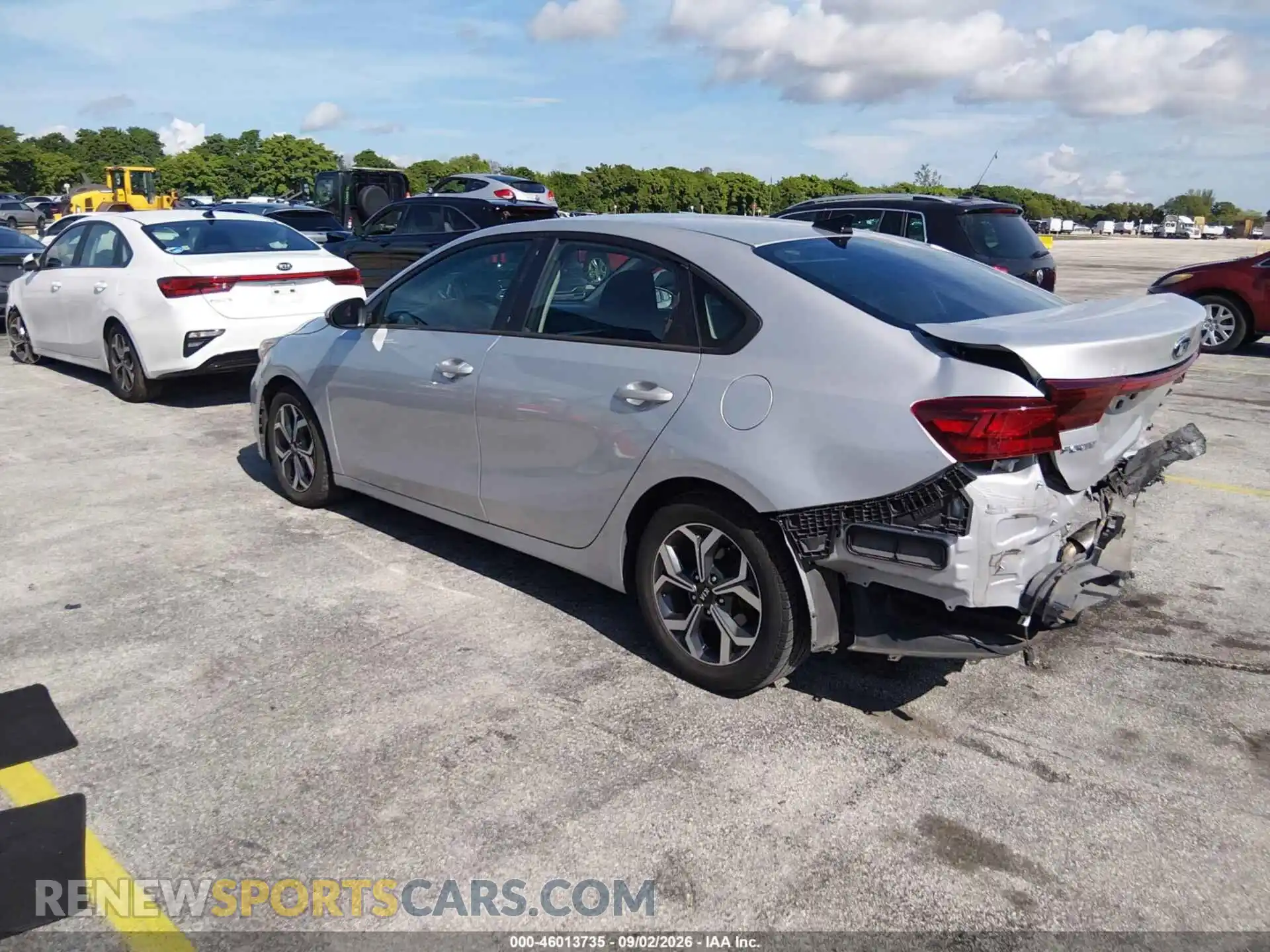 3 fotografías del automóvil dañado 3KPF24AD5ME270075 KIA FORTE 2021