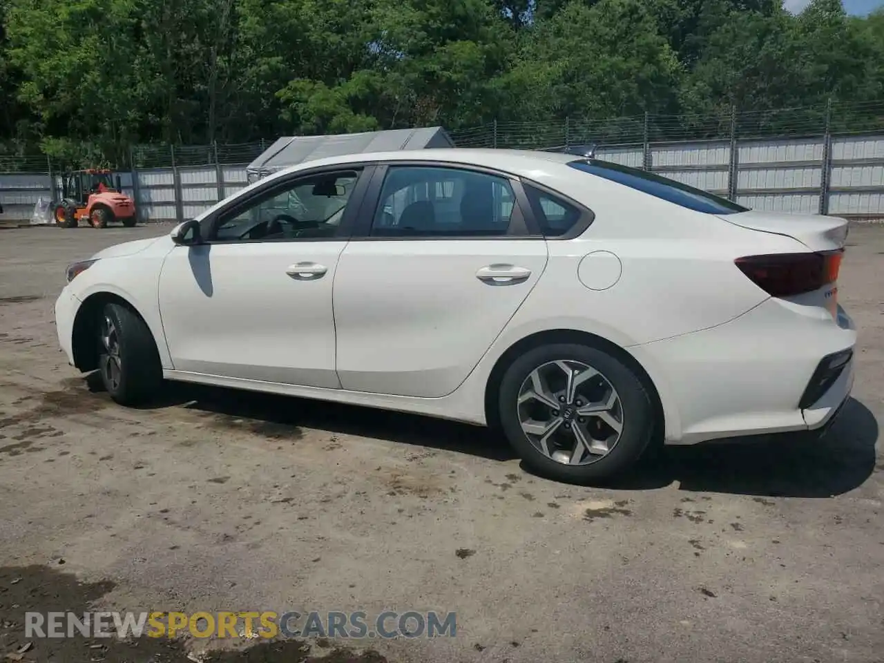 2 Photograph of a damaged car 3KPF24AD5ME283957 KIA FORTE 2021
