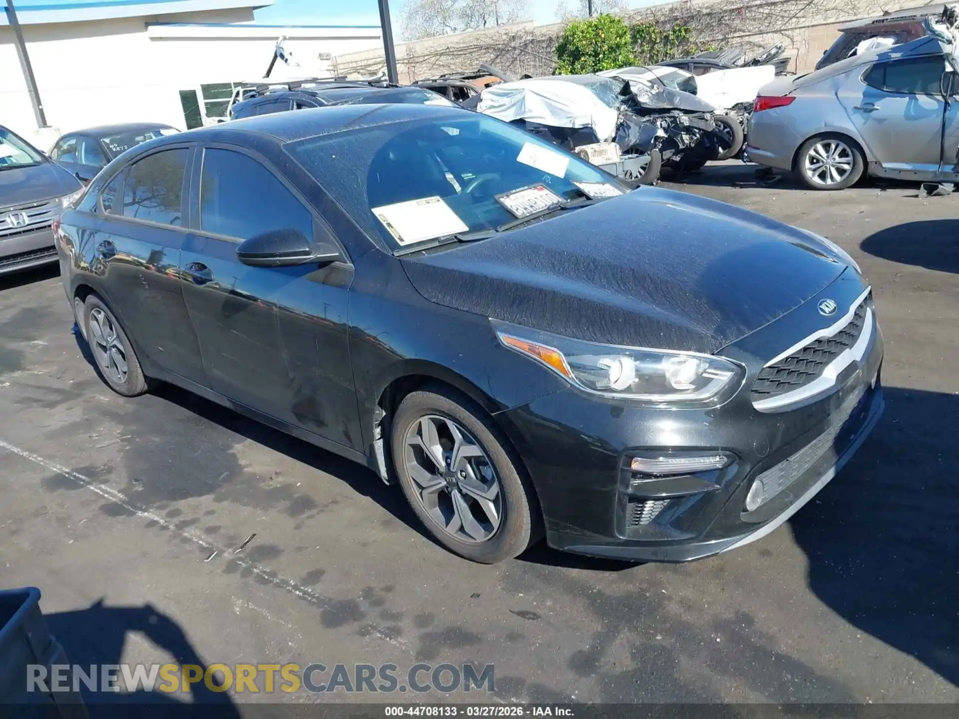 1 Photograph of a damaged car 3KPF24AD5ME285692 KIA FORTE 2021