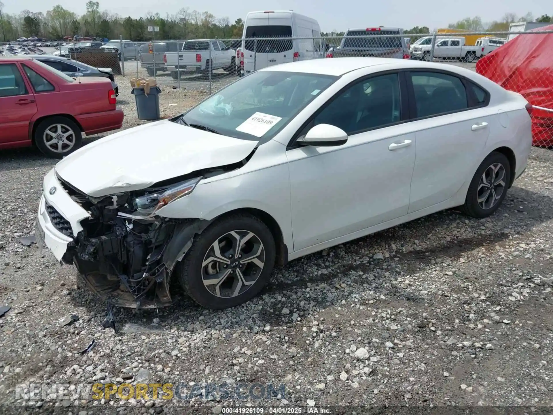 2 fotografías del automóvil dañado 3KPF24AD5ME335331 KIA FORTE 2021