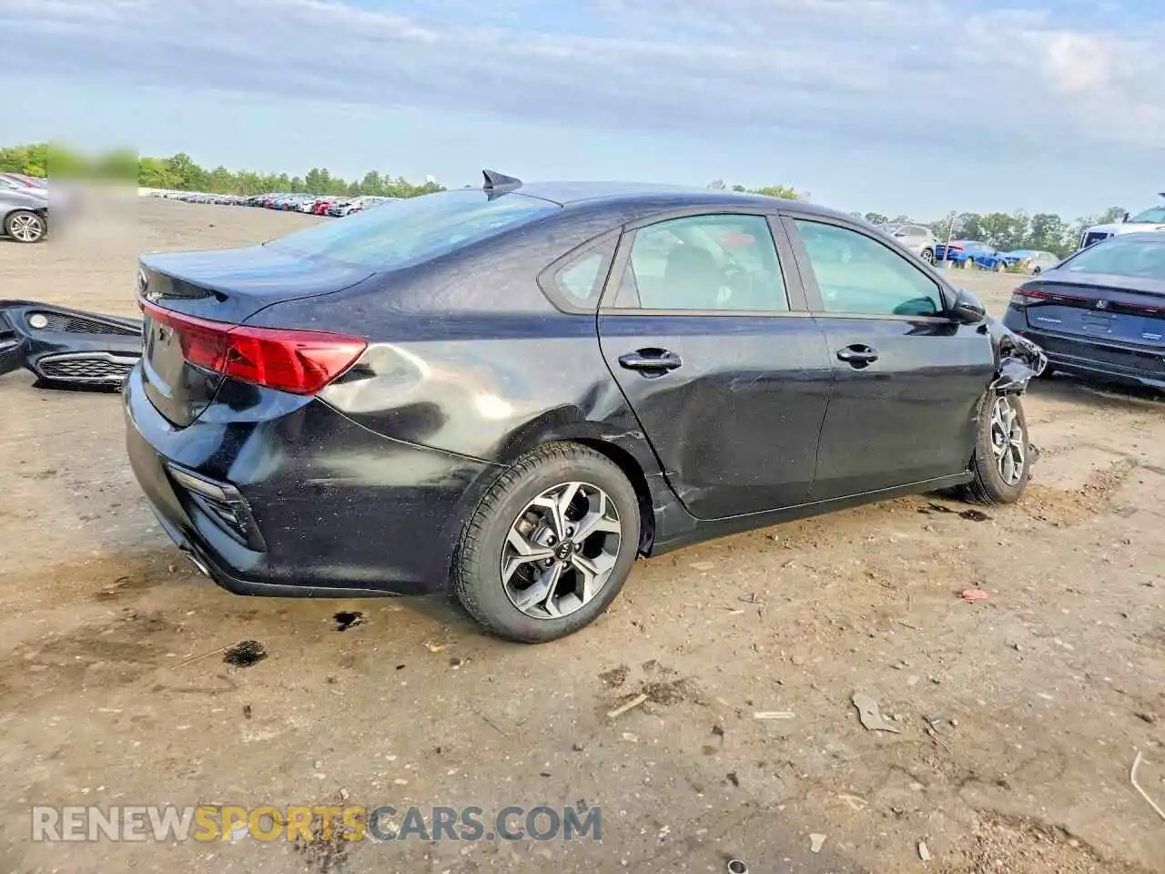 3 fotografías del automóvil dañado 3KPF24AD5ME336768 KIA FORTE 2021