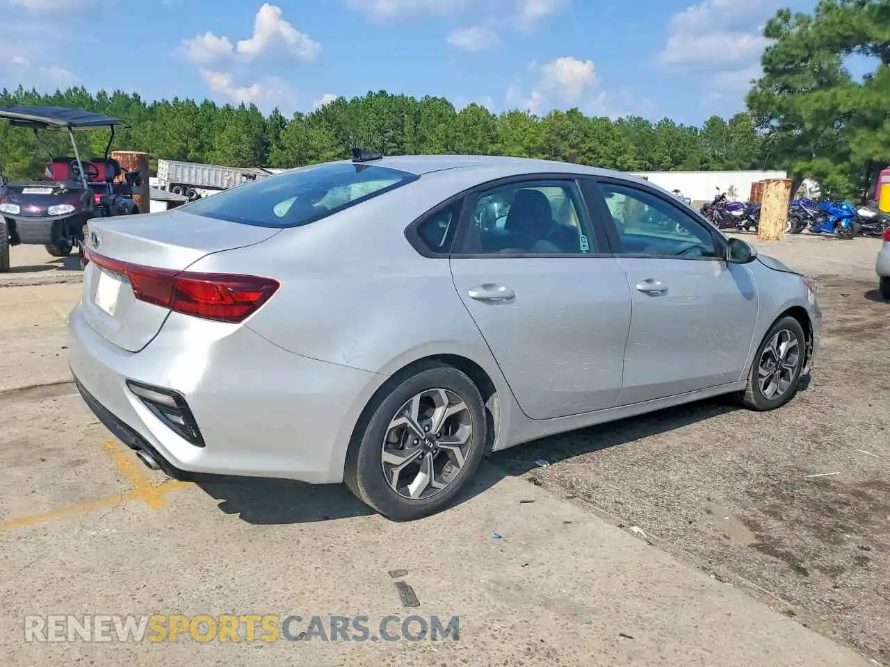 3 fotografías del automóvil dañado 3KPF24AD5ME338942 KIA FORTE 2021