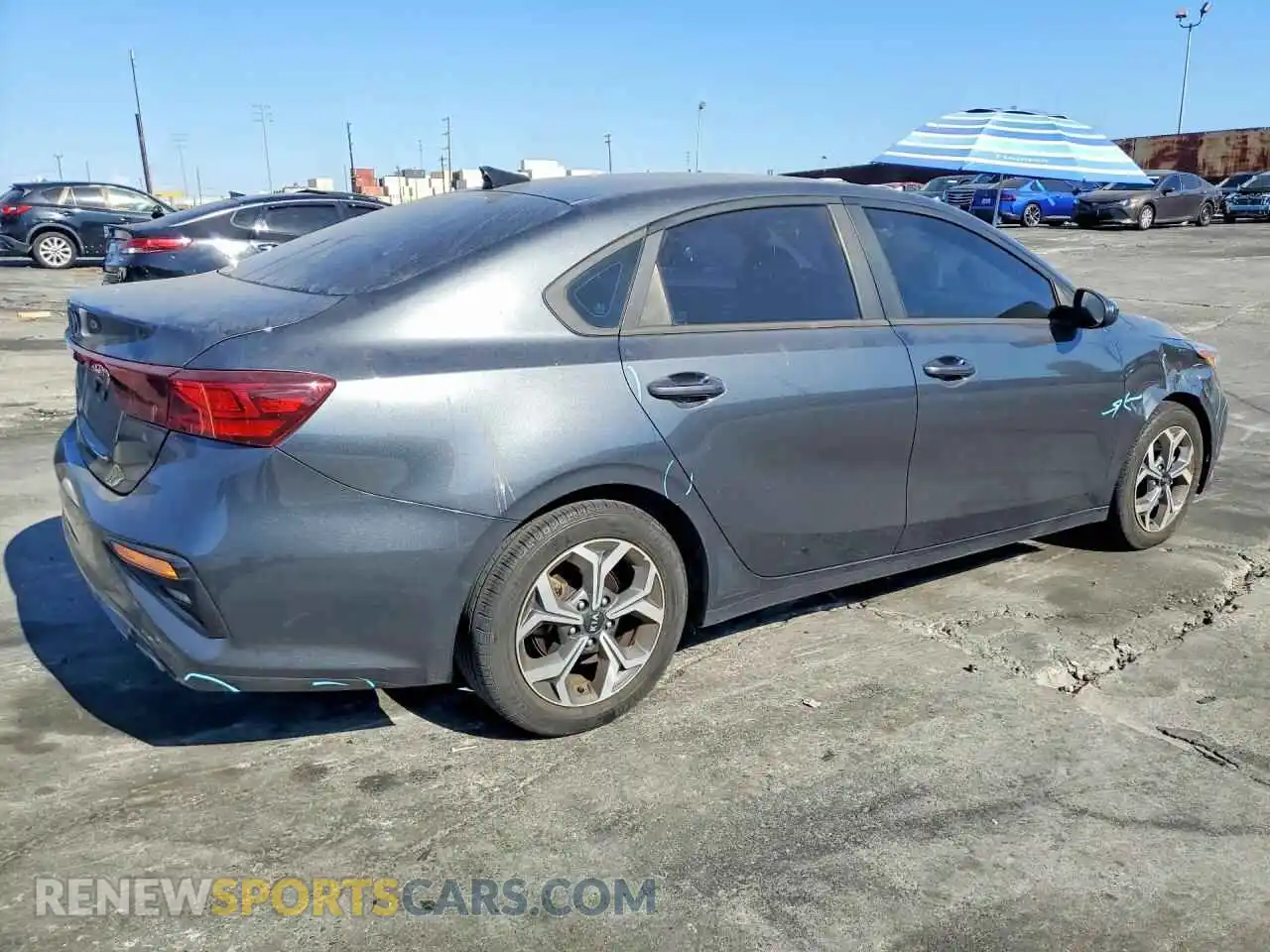 3 Photograph of a damaged car 3KPF24AD5ME346829 KIA FORTE 2021