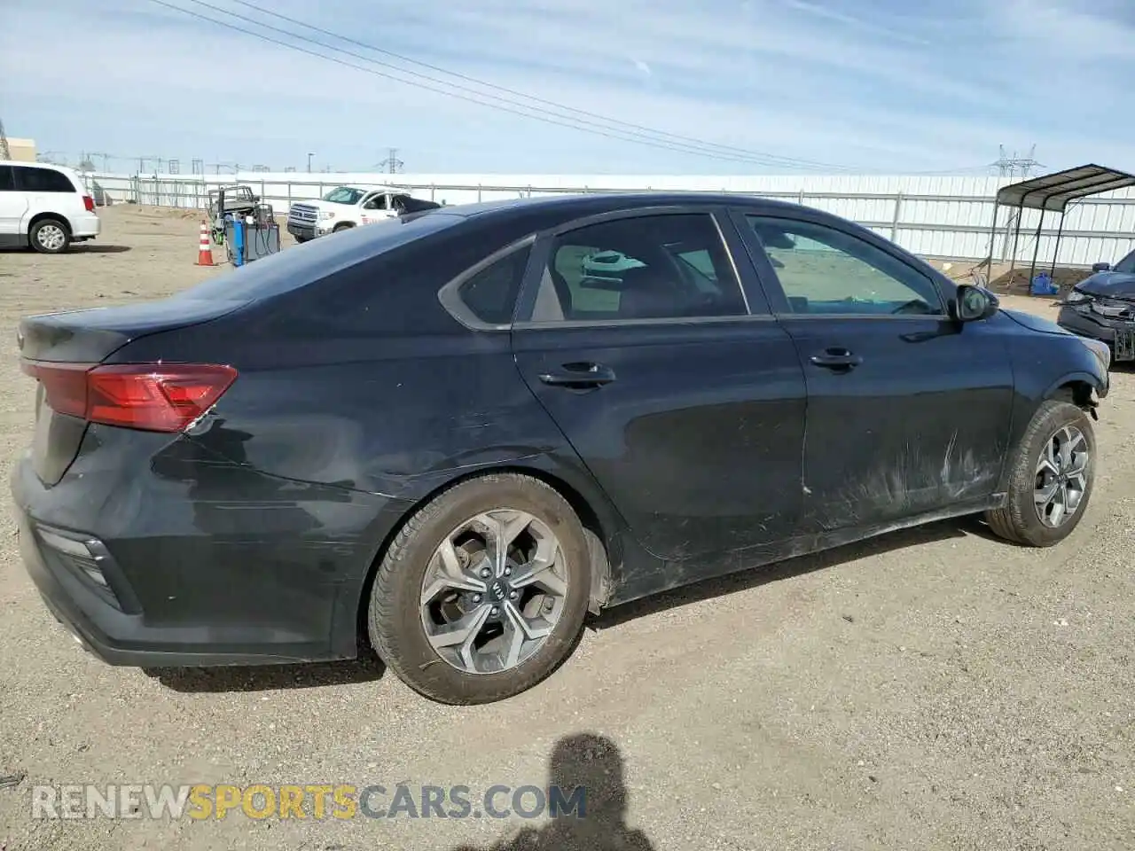 3 Фотография поврежденного автомобиля 3KPF24AD5ME349701 KIA FORTE 2021