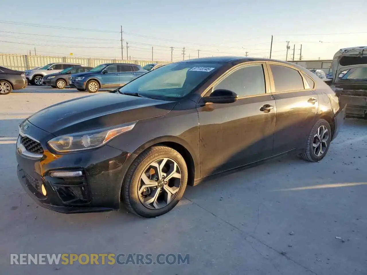 1 Photograph of a damaged car 3KPF24AD5ME354381 KIA FORTE 2021