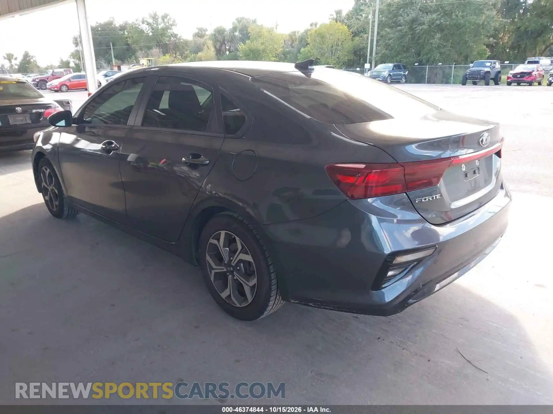 3 Photograph of a damaged car 3KPF24AD5ME369835 KIA FORTE 2021