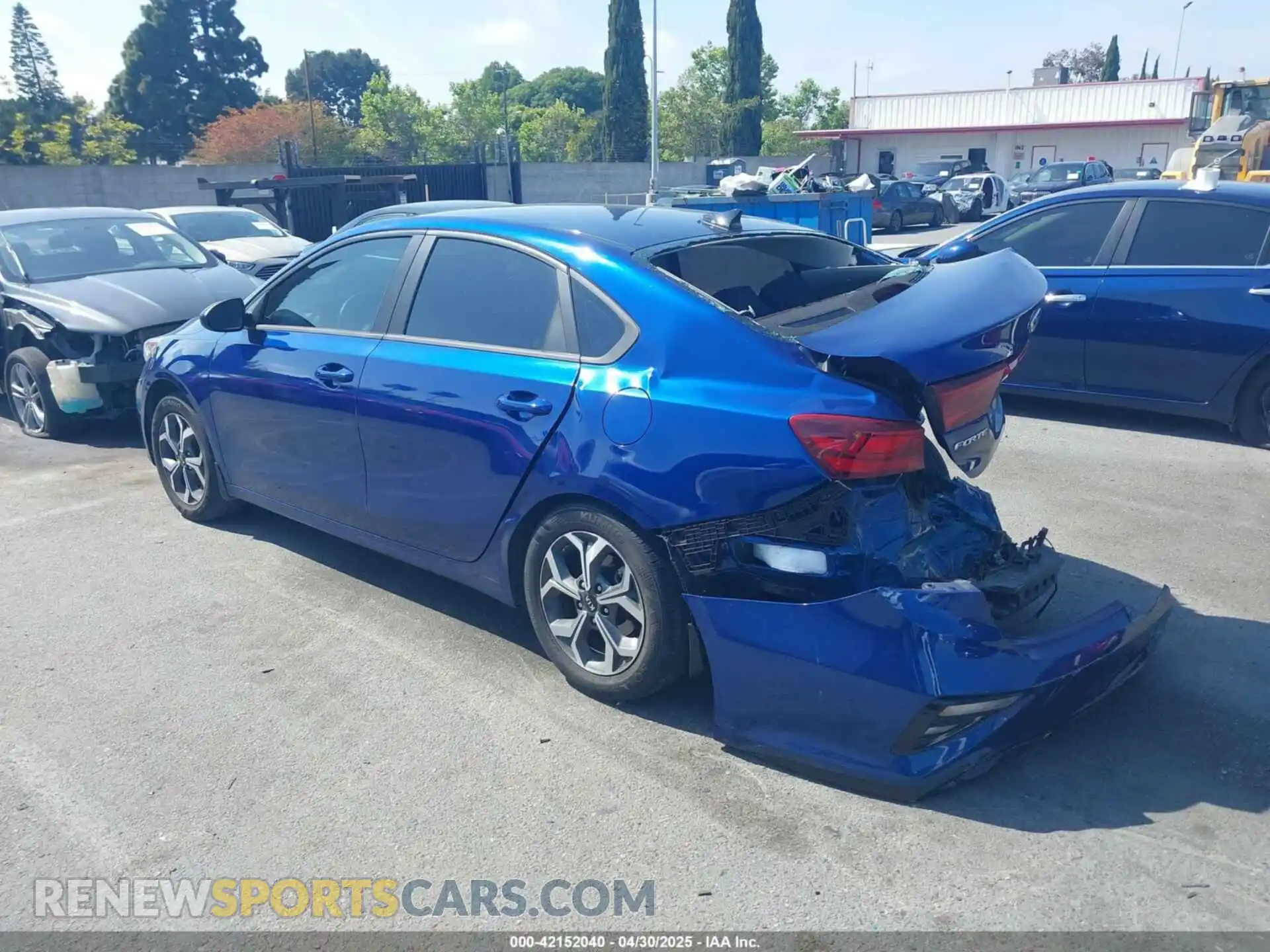 3 Photograph of a damaged car 3KPF24AD5ME375294 KIA FORTE 2021