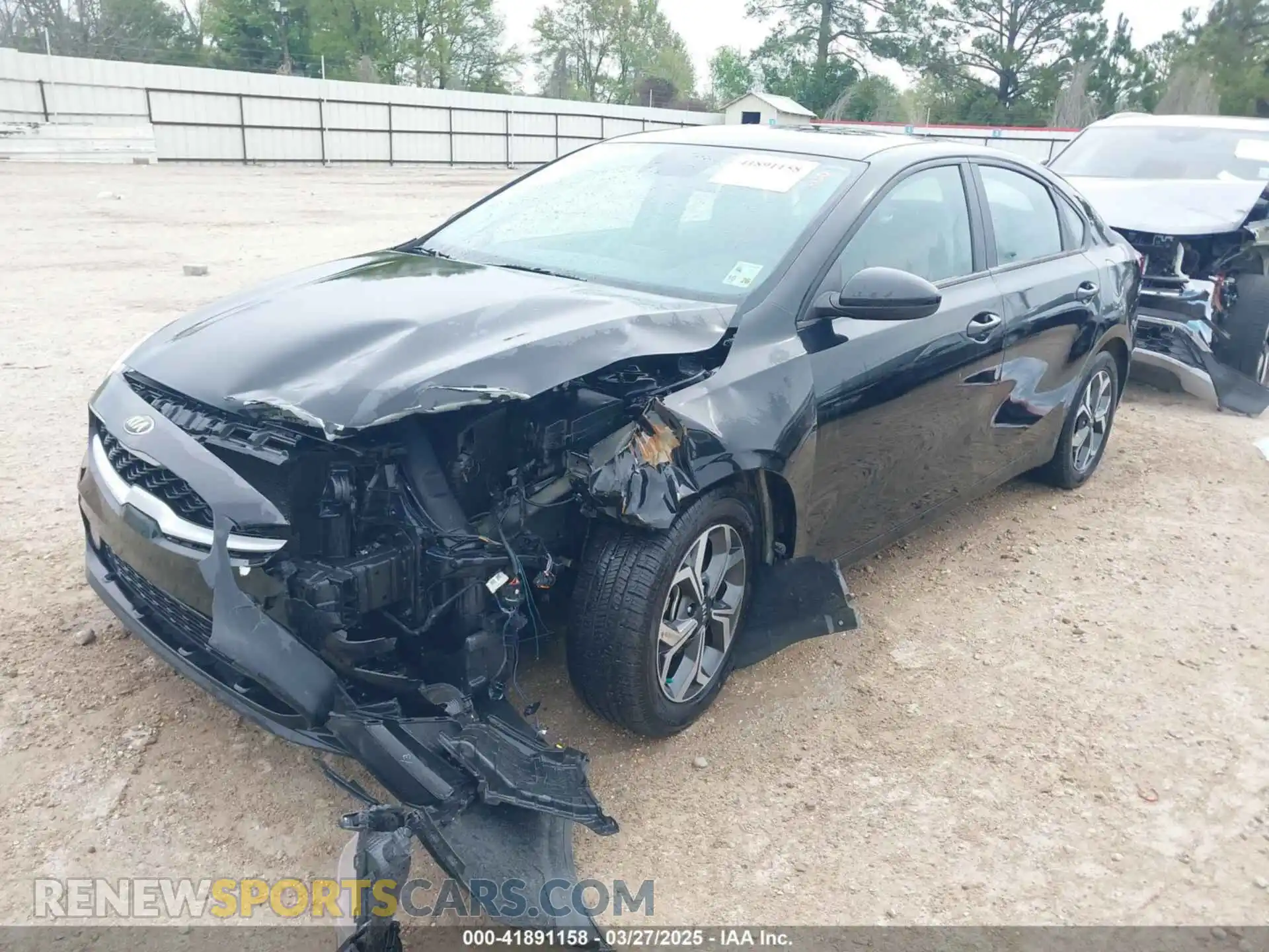 2 Photograph of a damaged car 3KPF24AD5ME402798 KIA FORTE 2021