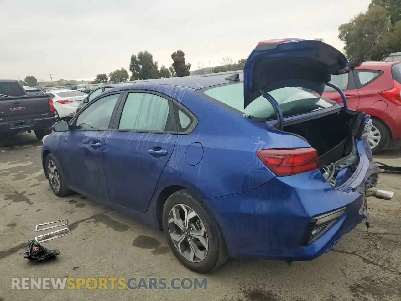 2 Photograph of a damaged car 3KPF24AD5ME405698 KIA FORTE 2021