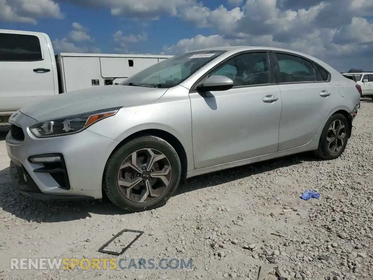1 Photograph of a damaged car 3KPF24AD6ME273244 KIA FORTE 2021