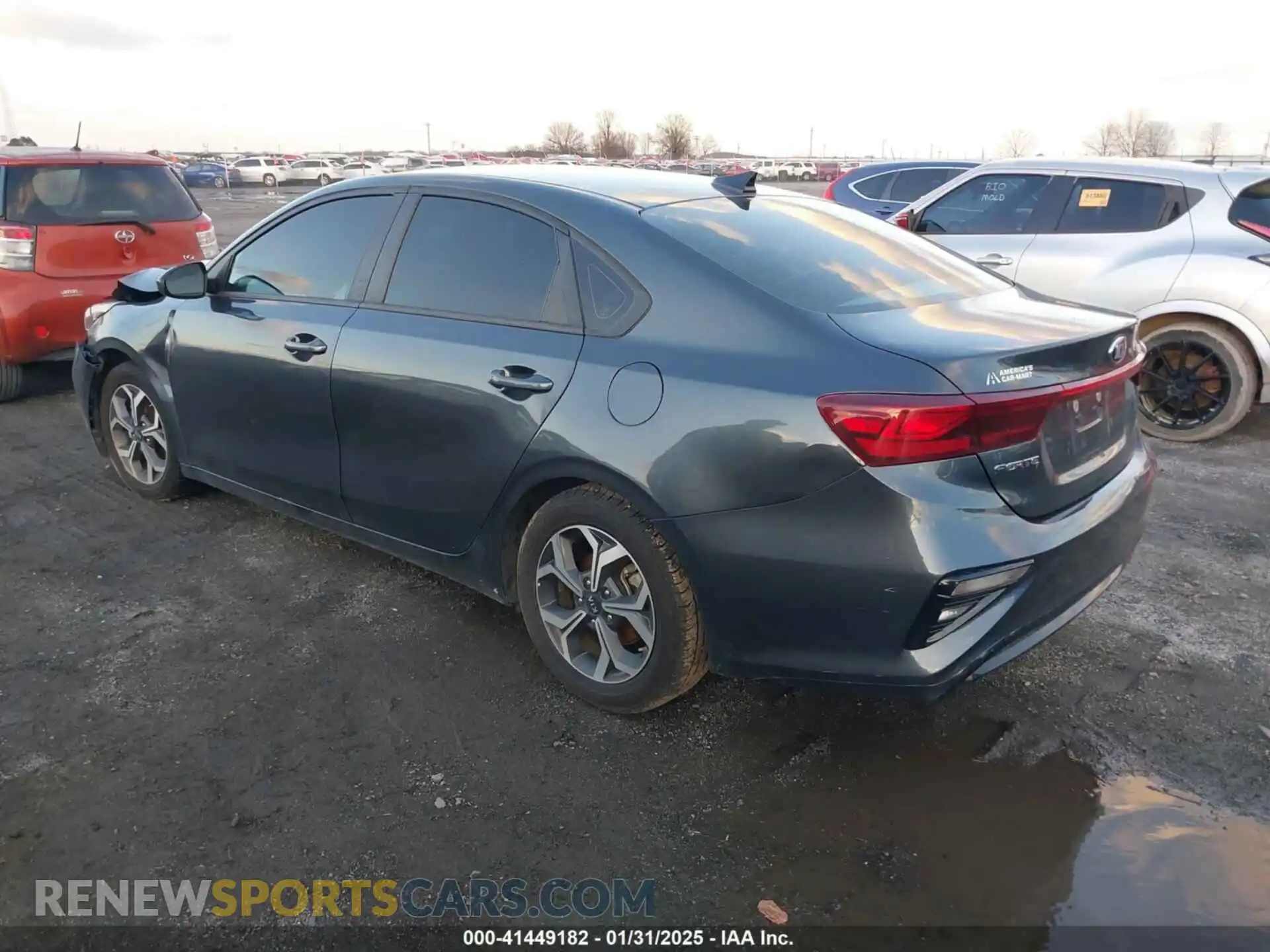3 Photograph of a damaged car 3KPF24AD6ME315329 KIA FORTE 2021
