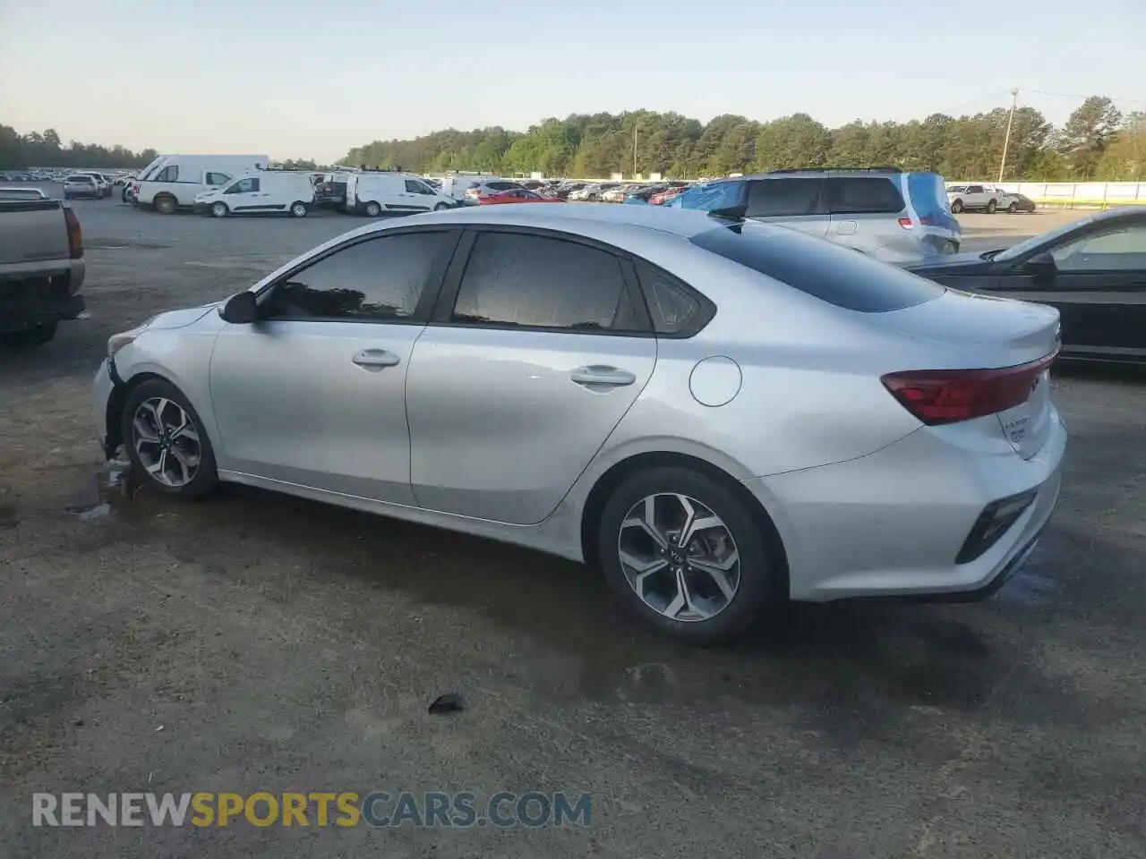 2 Photograph of a damaged car 3KPF24AD6ME319199 KIA FORTE 2021