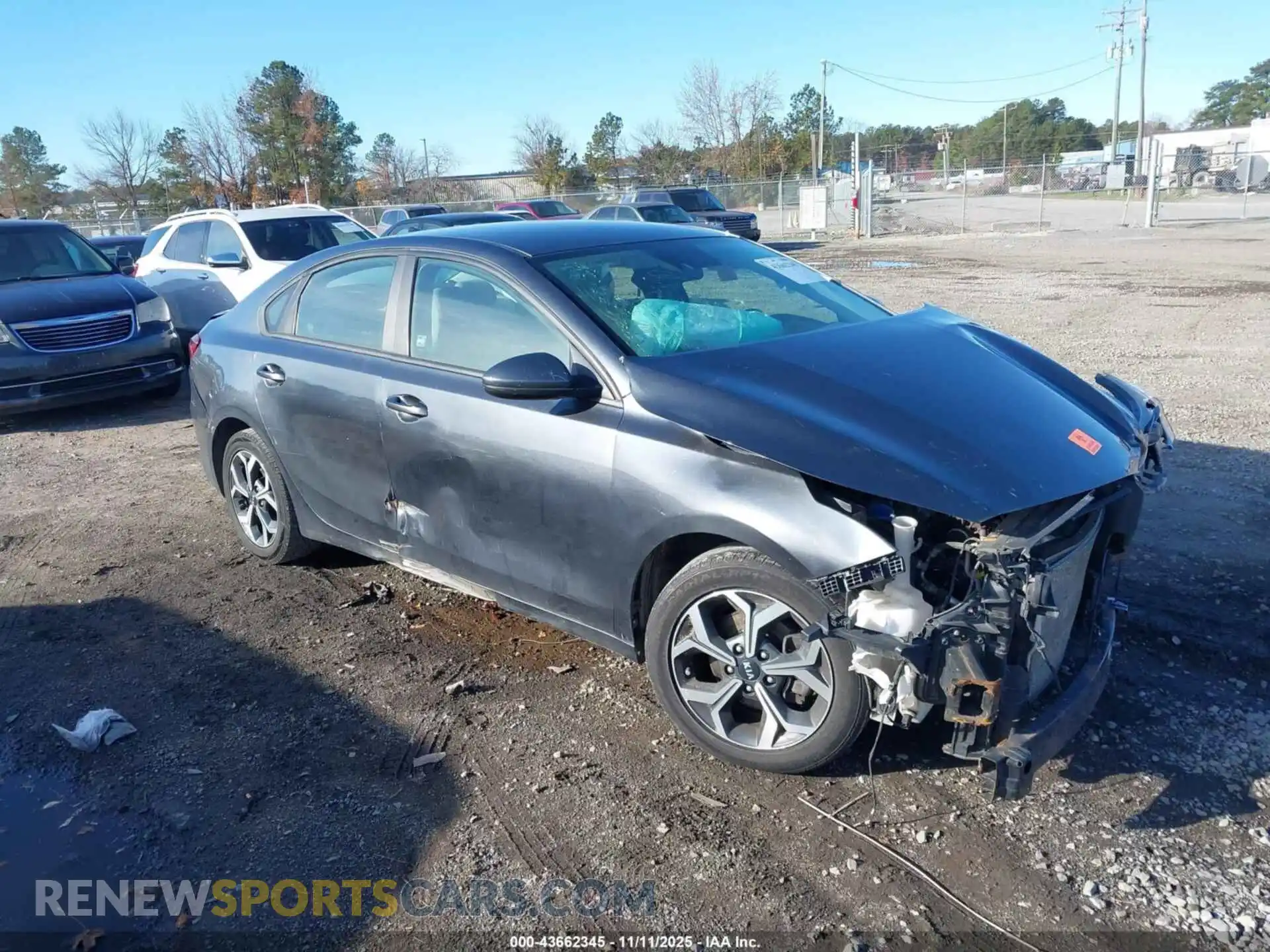 1 Фотография поврежденного автомобиля 3KPF24AD6ME345320 KIA FORTE 2021