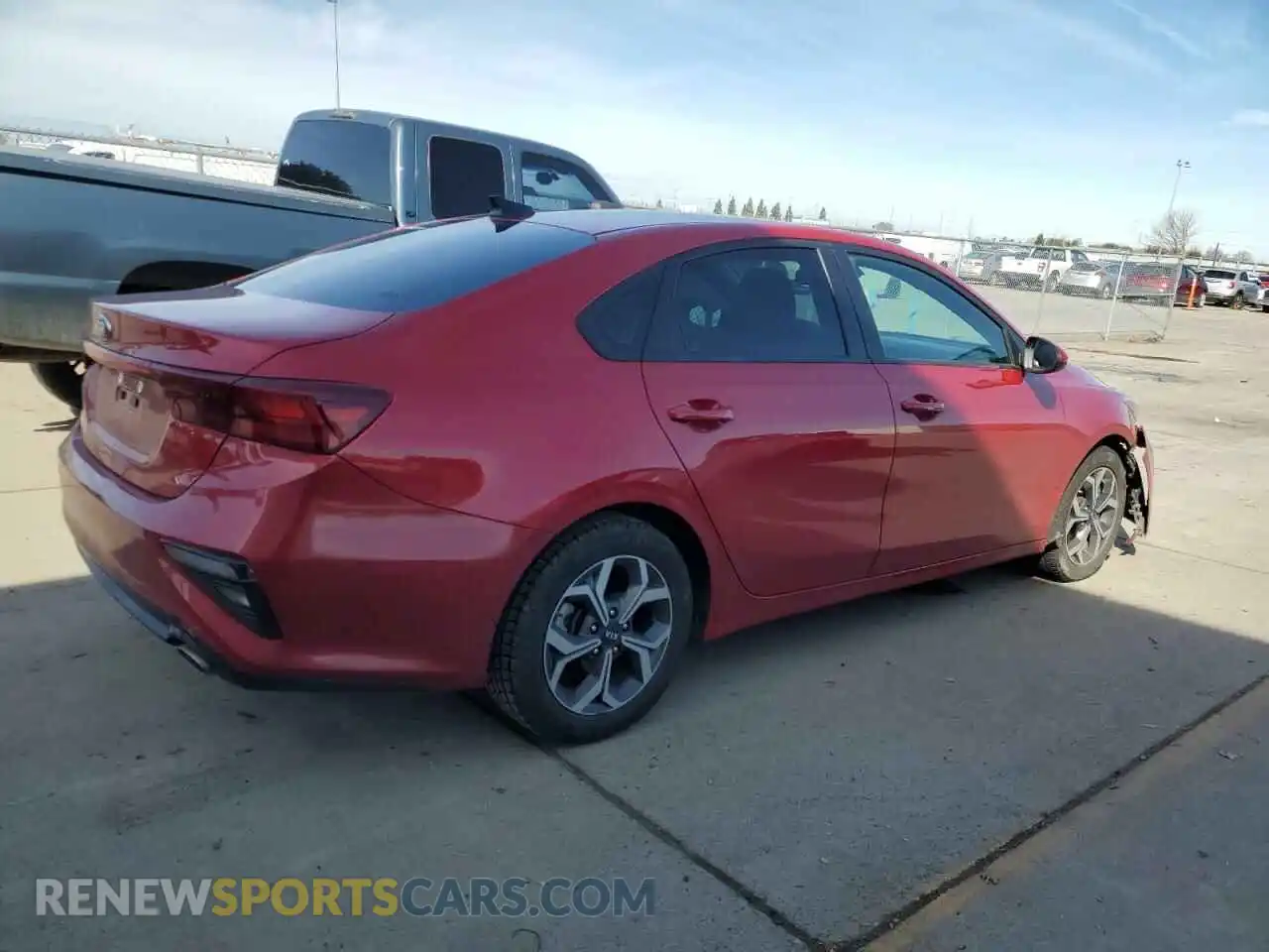 3 Photograph of a damaged car 3KPF24AD6ME359525 KIA FORTE 2021