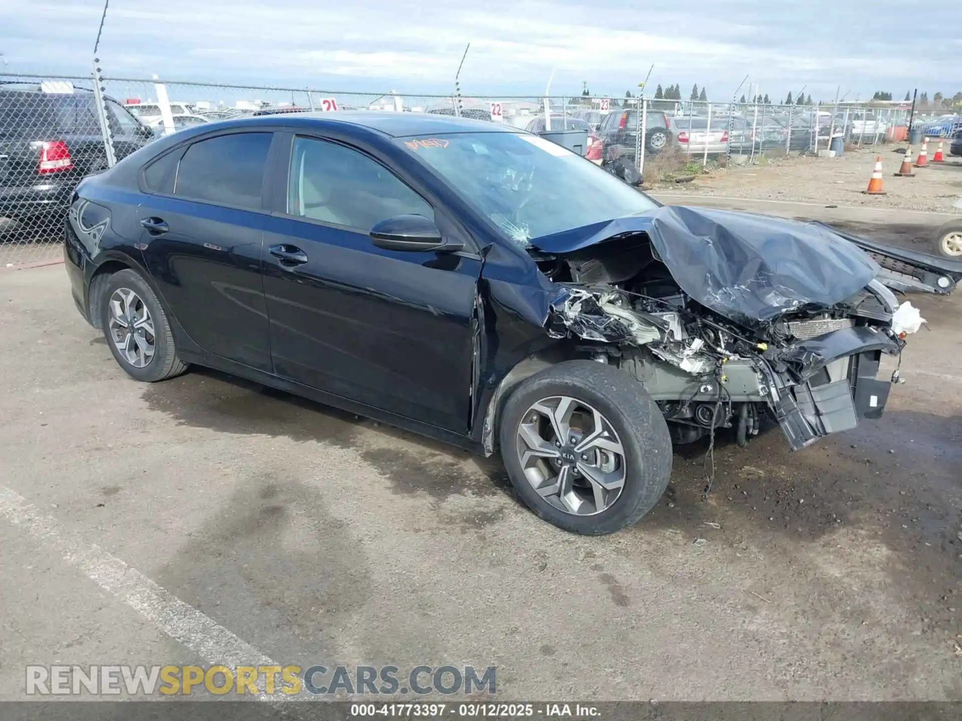 1 Photograph of a damaged car 3KPF24AD6ME377751 KIA FORTE 2021