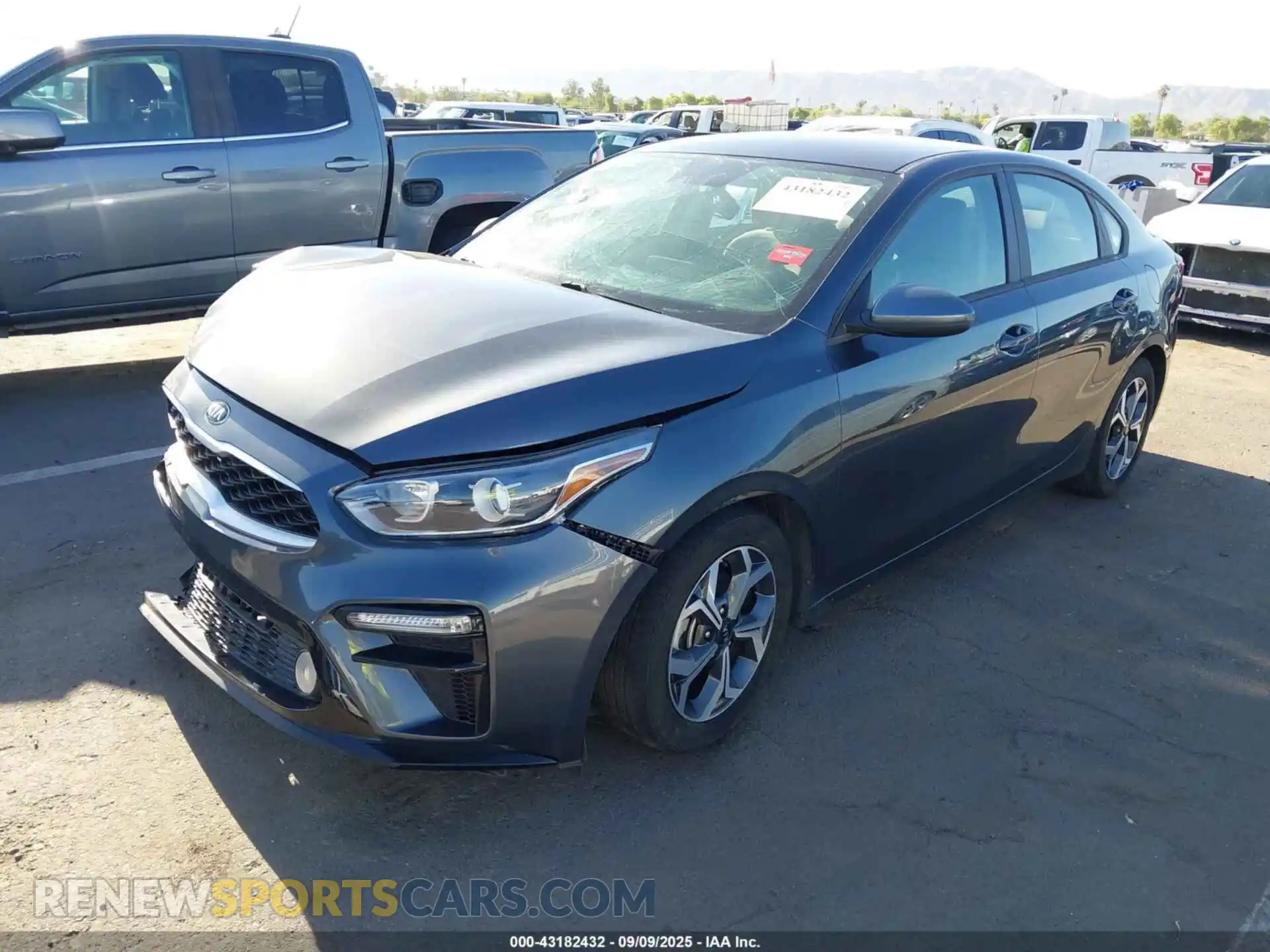 2 Photograph of a damaged car 3KPF24AD6ME401272 KIA FORTE 2021