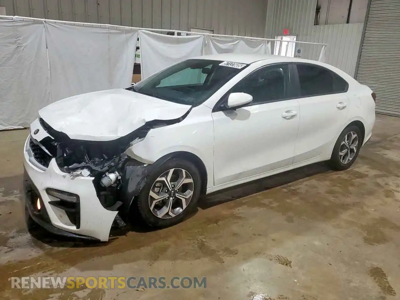 1 Photograph of a damaged car 3KPF24AD6ME402583 KIA FORTE 2021