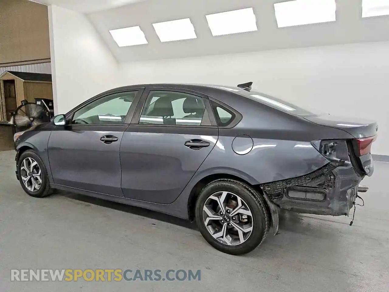 2 Photograph of a damaged car 3KPF24AD6ME407153 KIA FORTE 2021