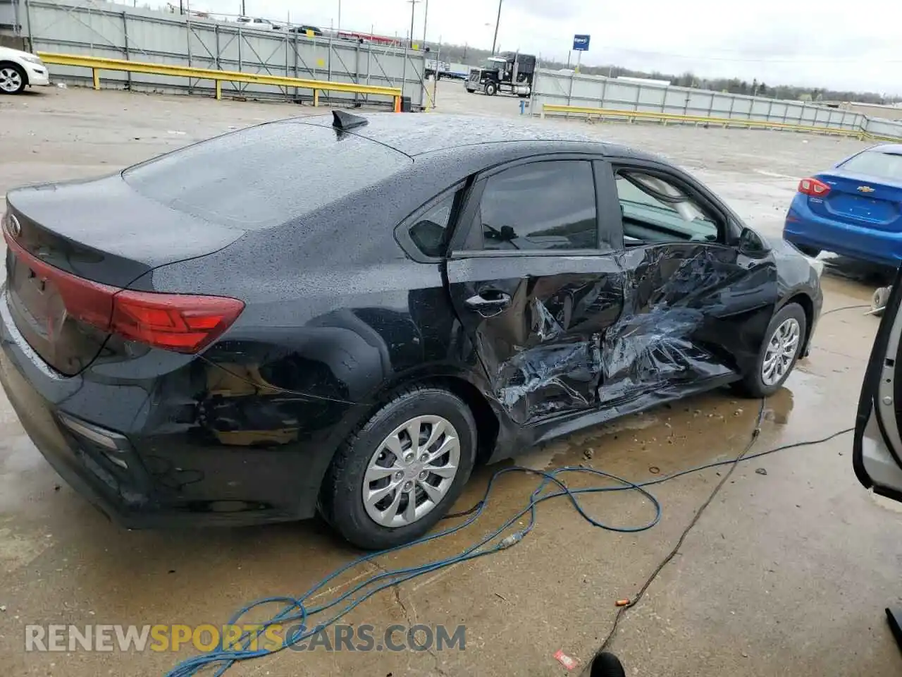 3 Photograph of a damaged car 3KPF24AD7ME265430 KIA FORTE 2021