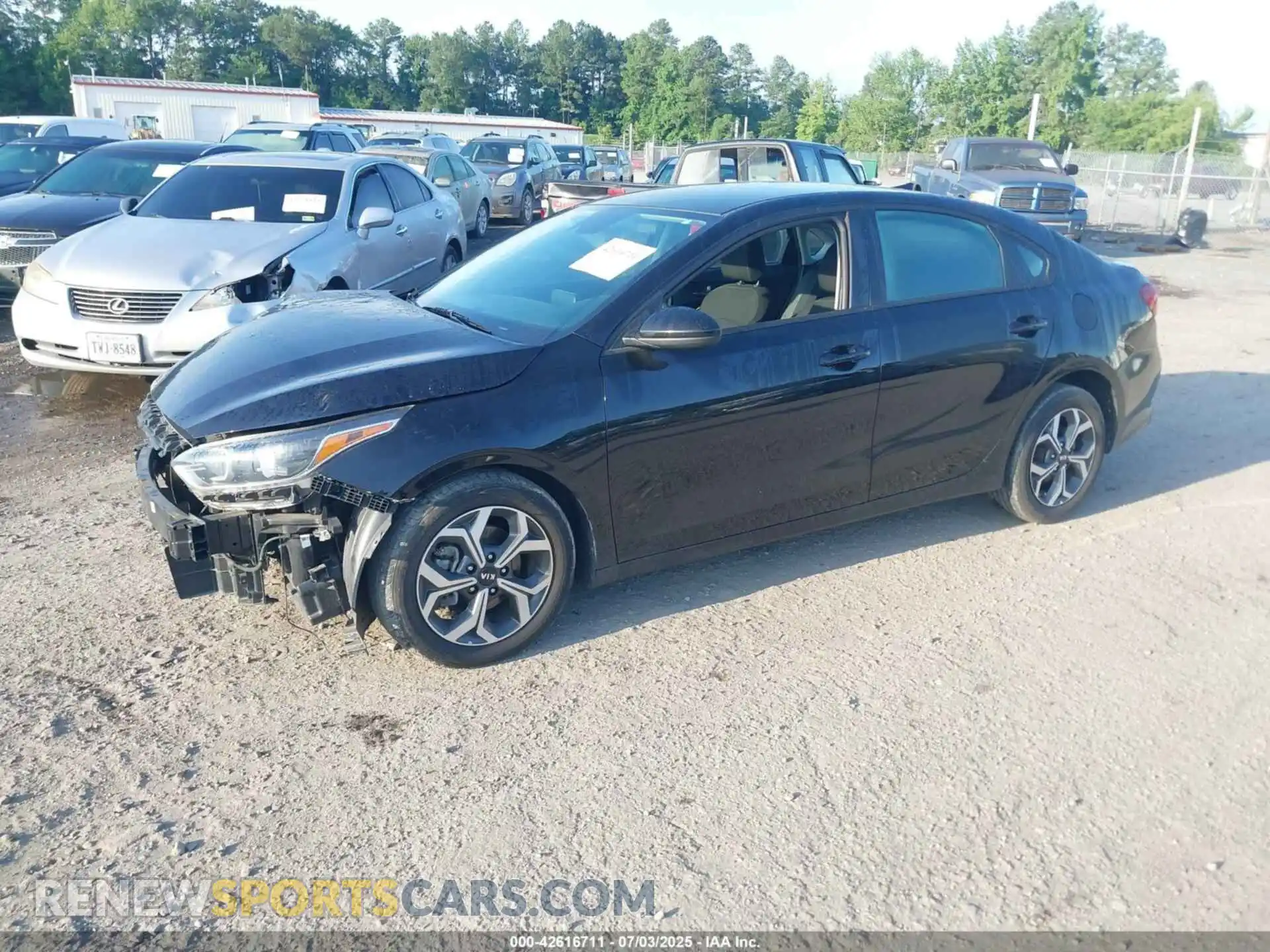 2 Фотография поврежденного автомобиля 3KPF24AD7ME266500 KIA FORTE 2021