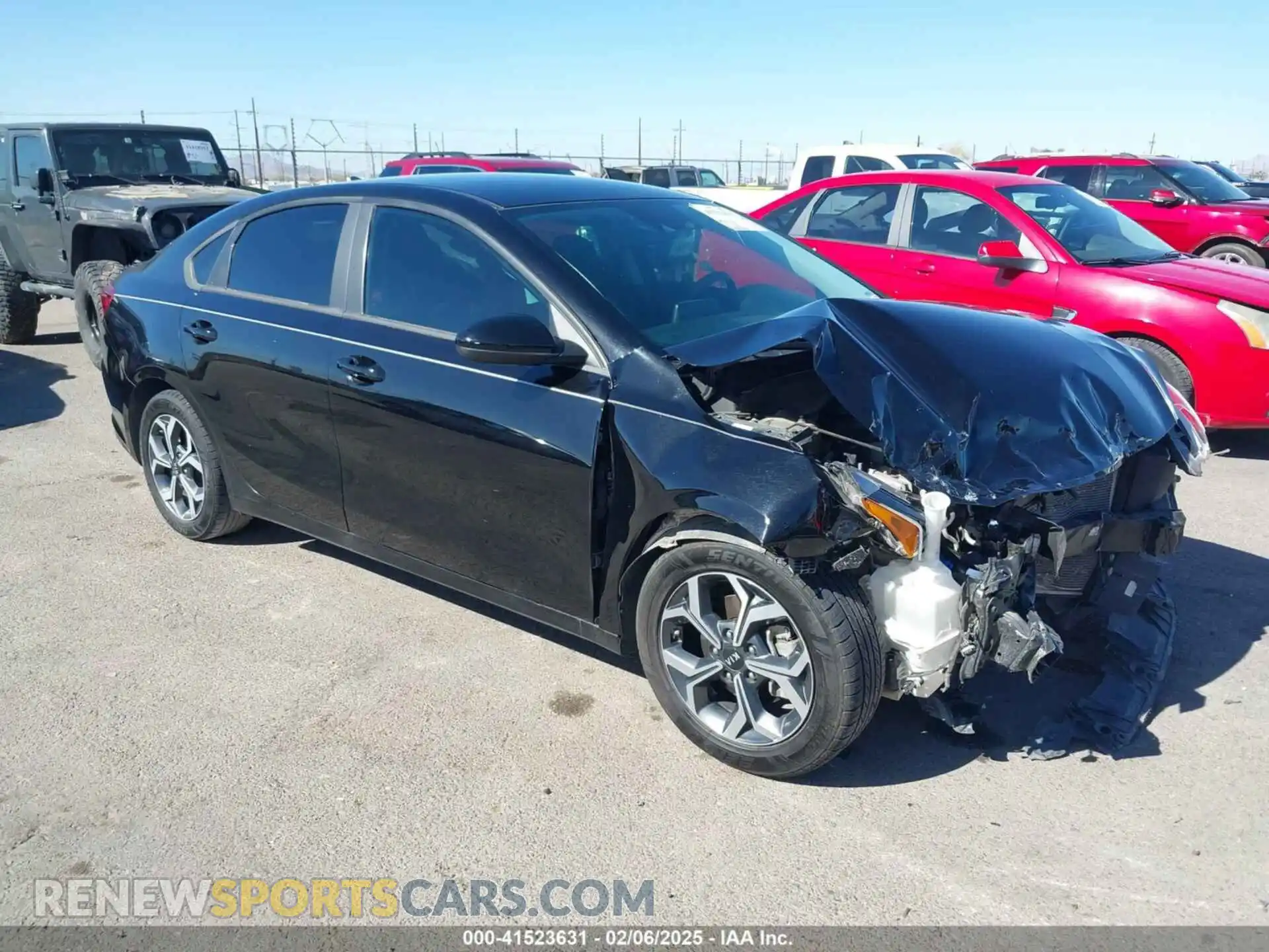 1 Photograph of a damaged car 3KPF24AD7ME299724 KIA FORTE 2021