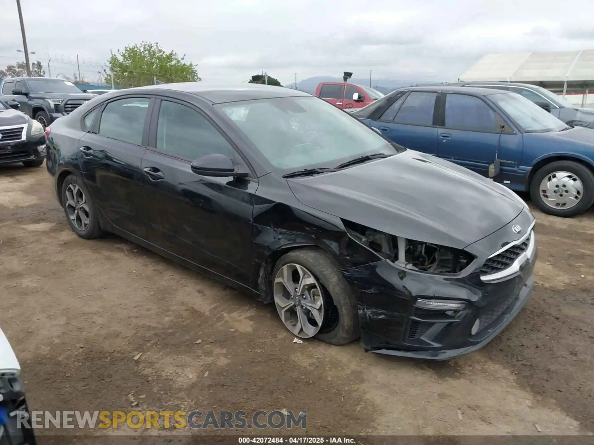 1 Photograph of a damaged car 3KPF24AD7ME301603 KIA FORTE 2021