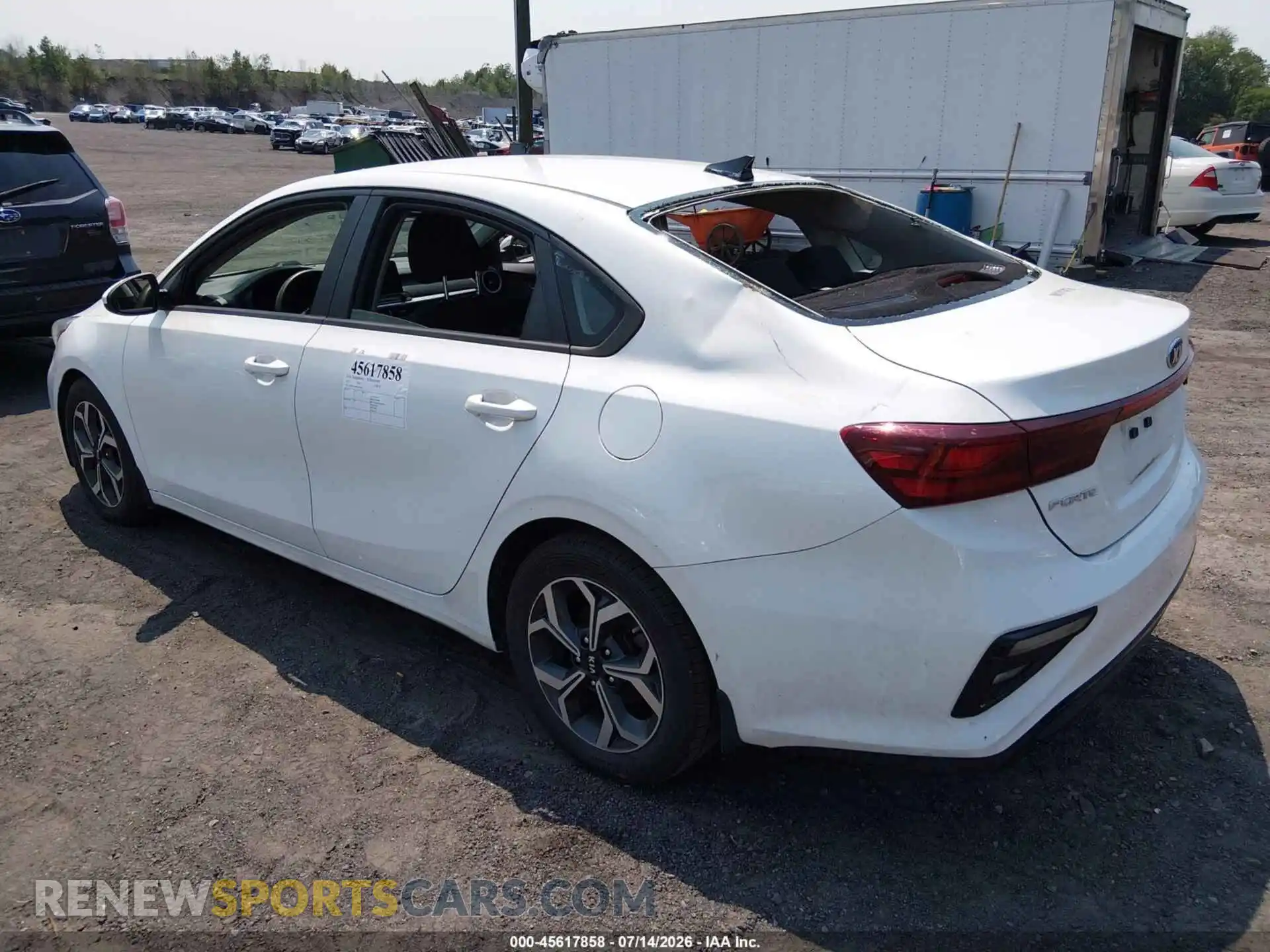 3 Photograph of a damaged car 3KPF24AD7ME305456 KIA FORTE 2021