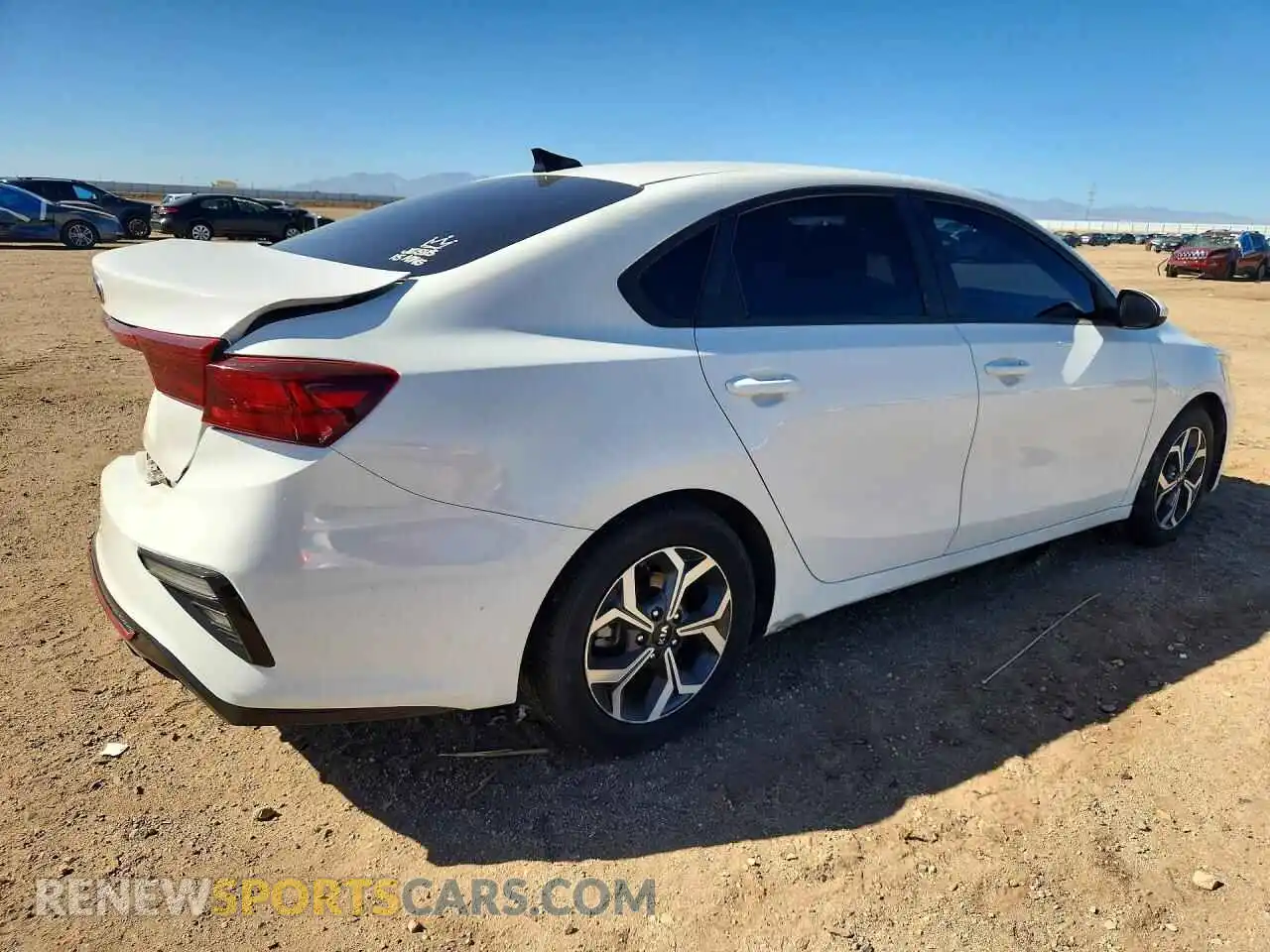 3 Фотография поврежденного автомобиля 3KPF24AD7ME306008 KIA FORTE 2021